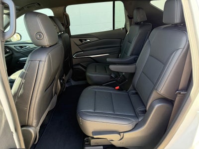 2025 Chevrolet Traverse AWD LT