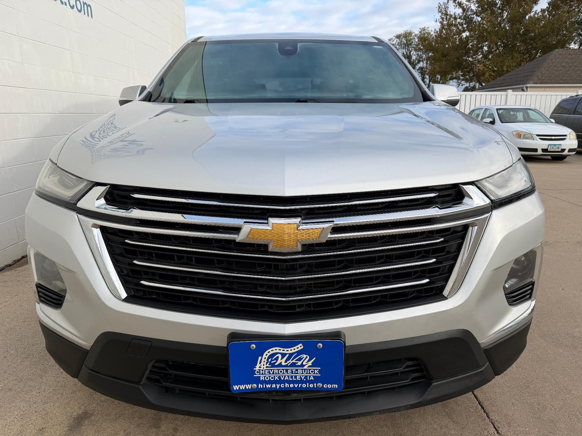 2022 Chevrolet Traverse LT Leather