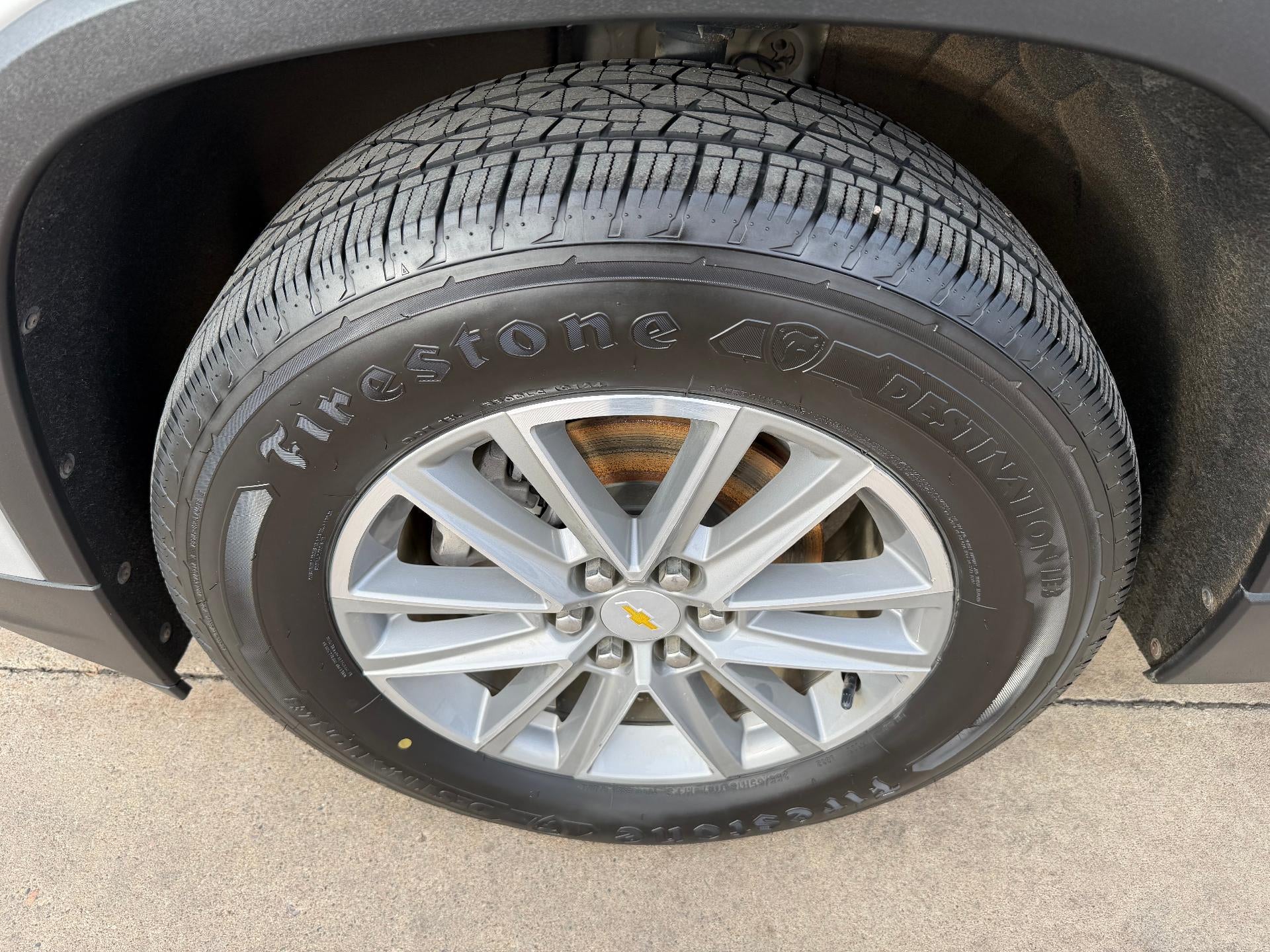 2022 Chevrolet Traverse LT Leather