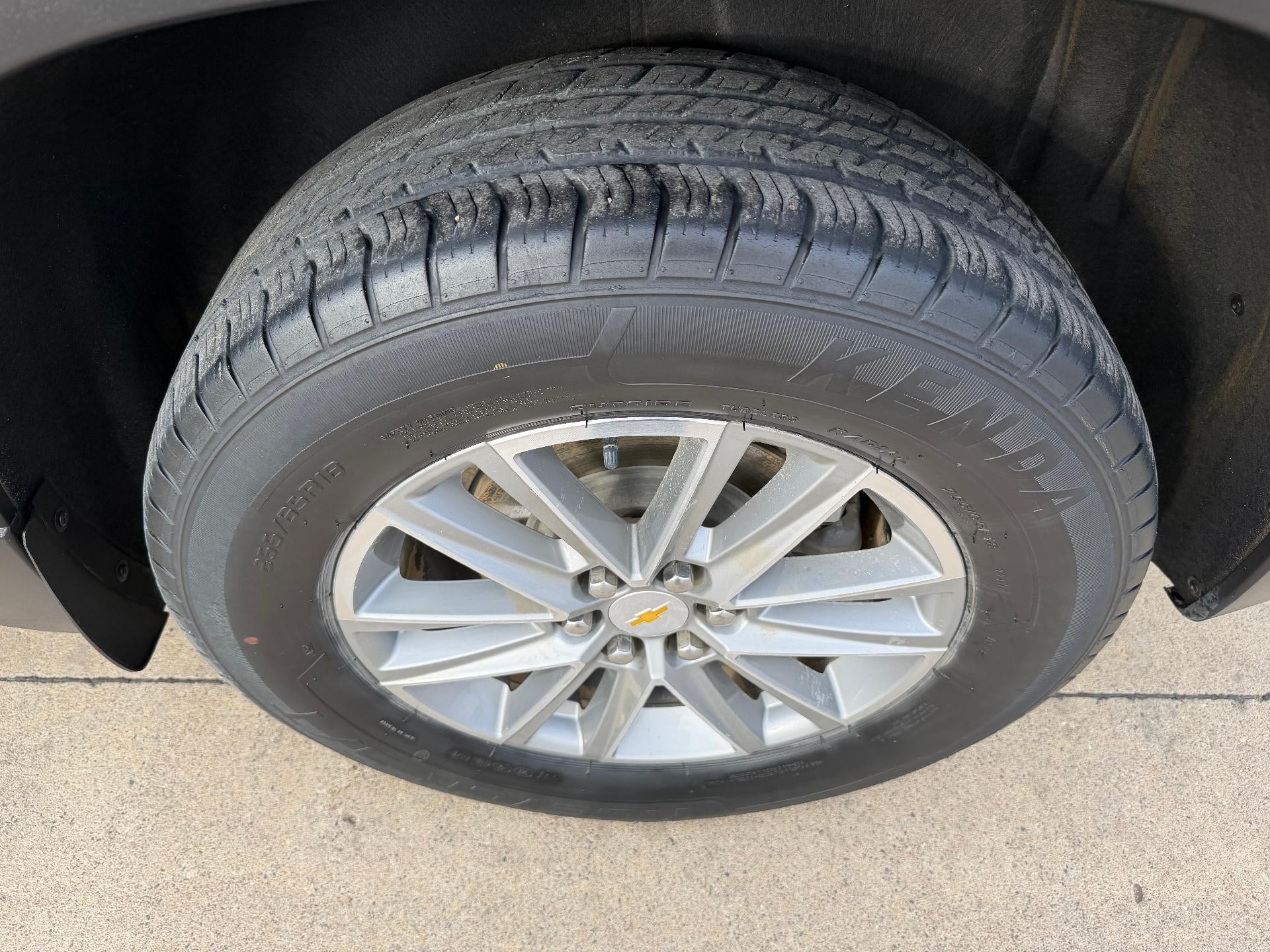 2022 Chevrolet Traverse LT Leather