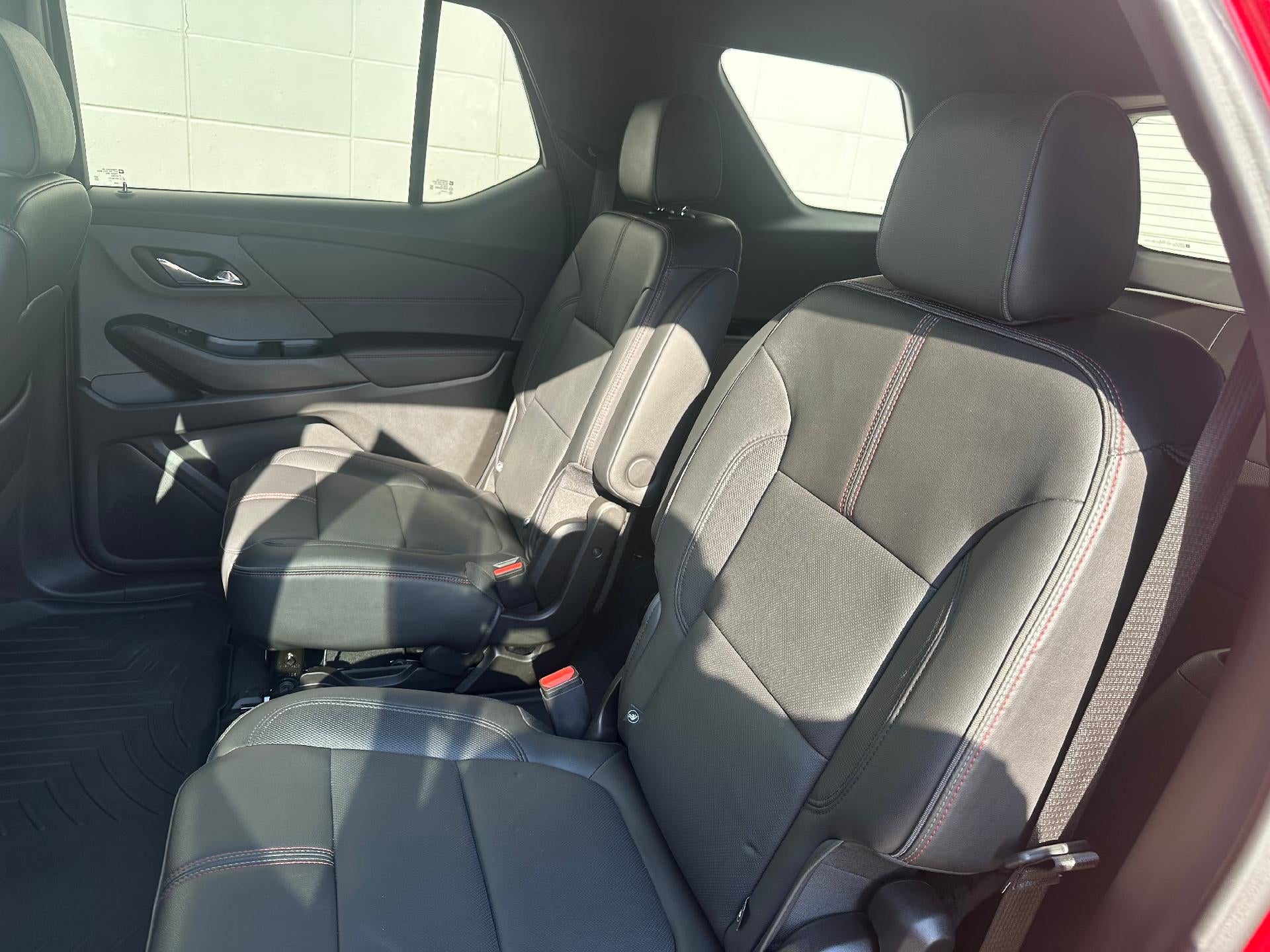 2022 Chevrolet Traverse RS