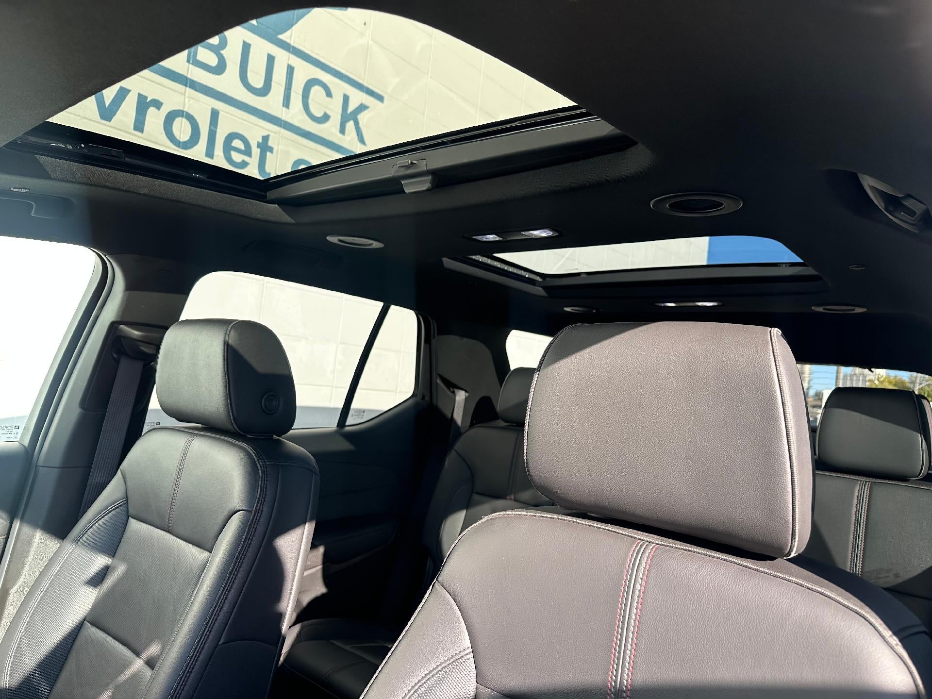 2022 Chevrolet Traverse RS