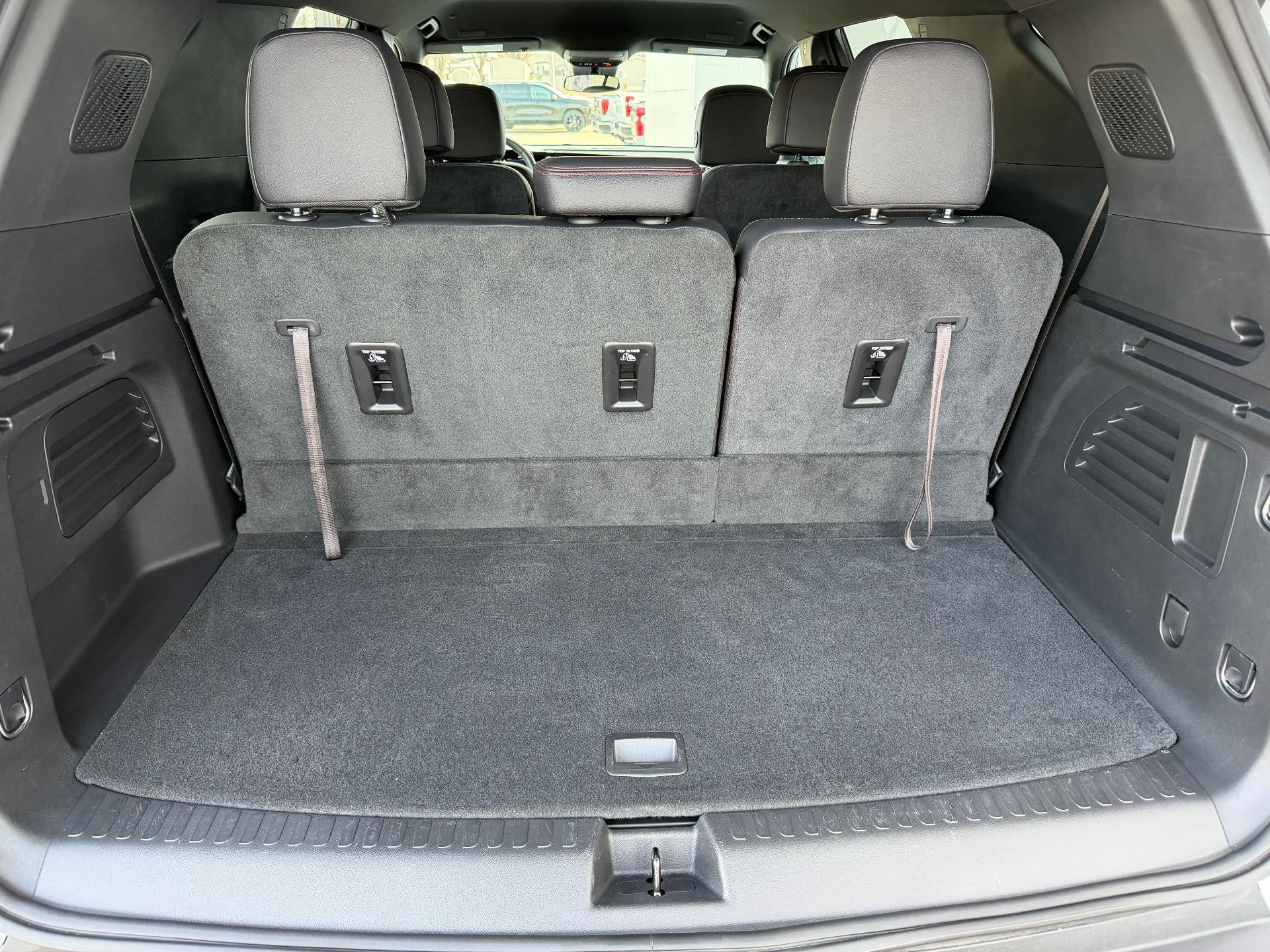 2025 Chevrolet Traverse AWD Z71