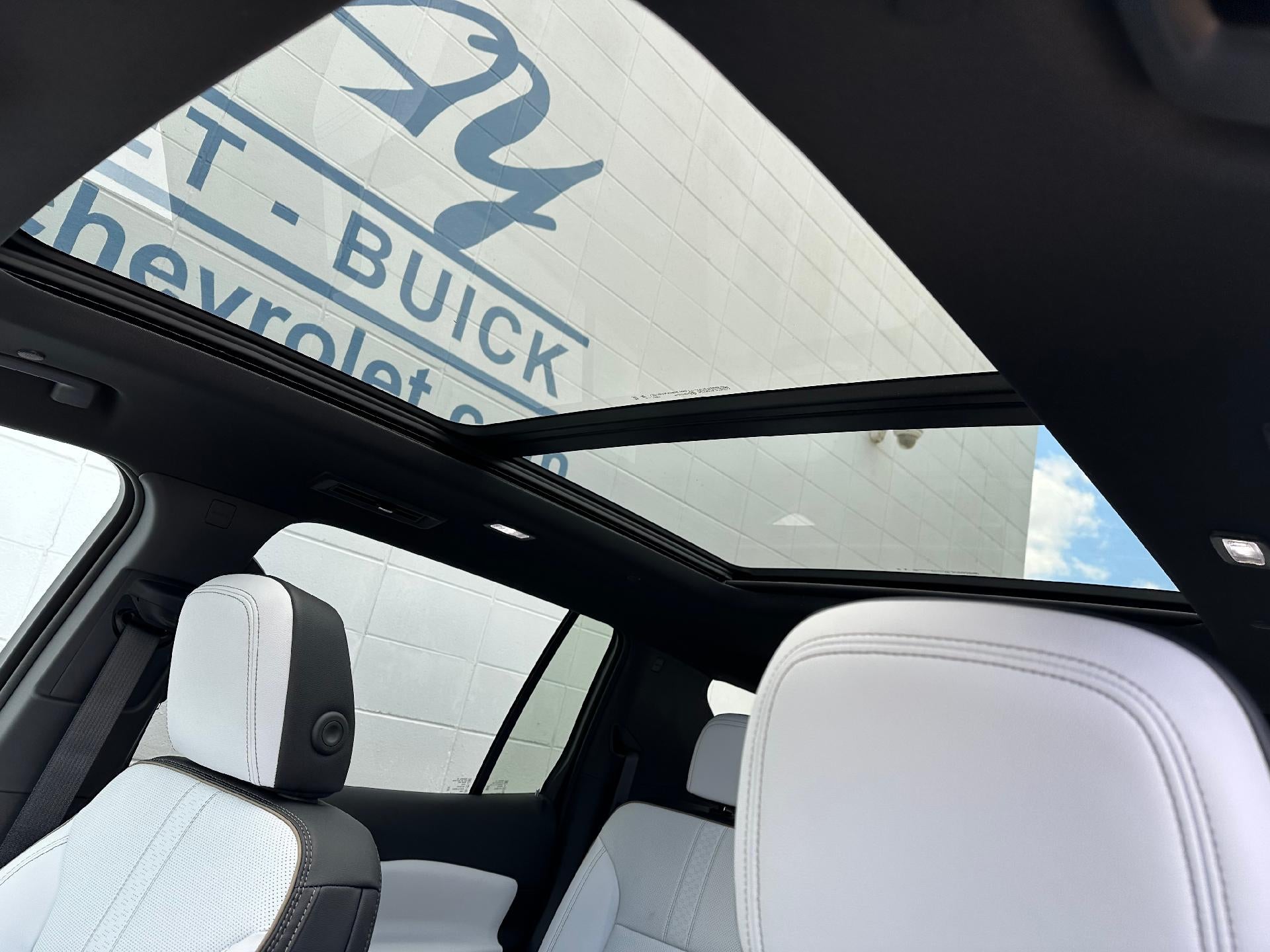 2026 Chevrolet Traverse AWD High Country