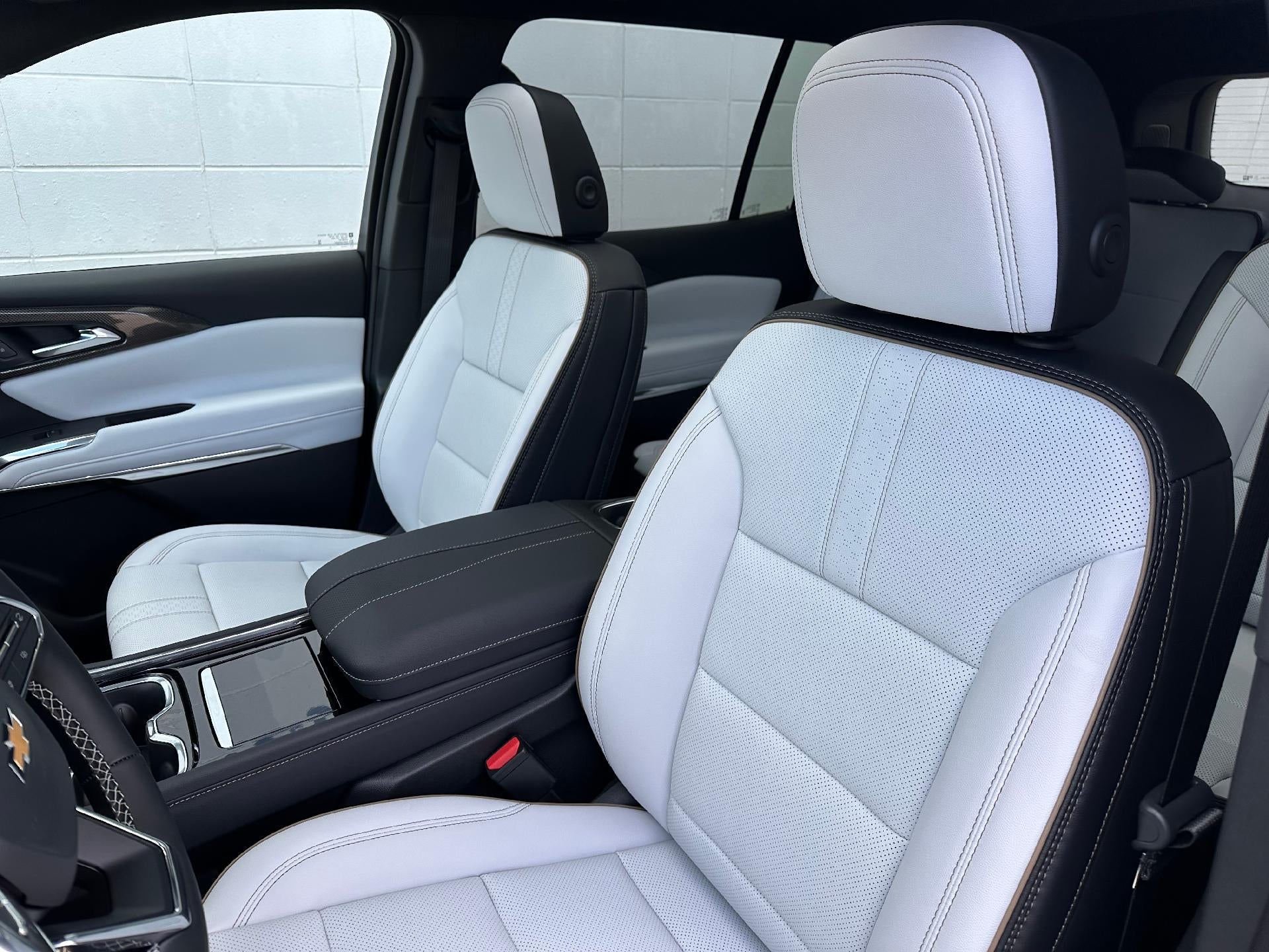 2026 Chevrolet Traverse AWD High Country