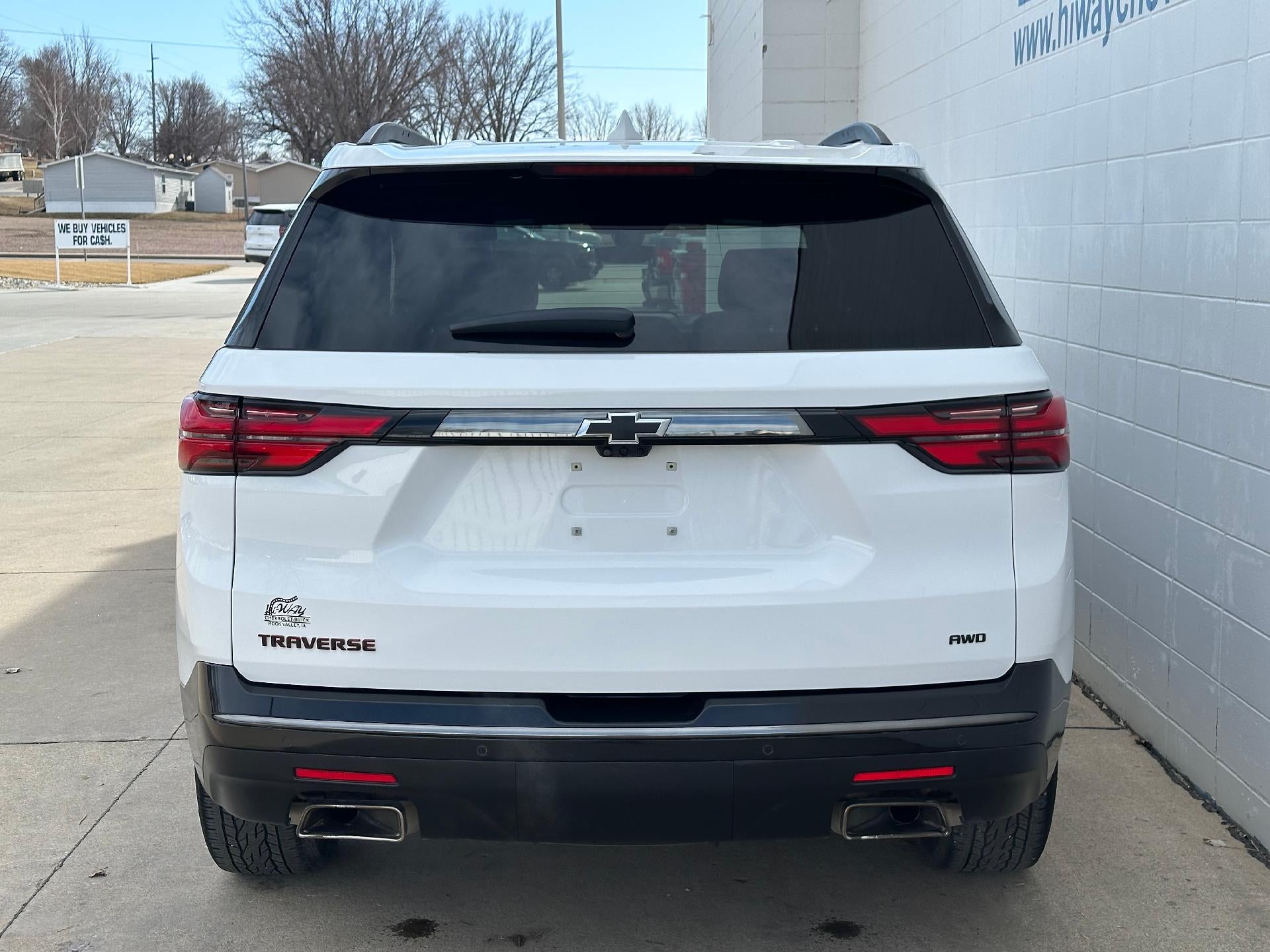 2023 Chevrolet Traverse Premier