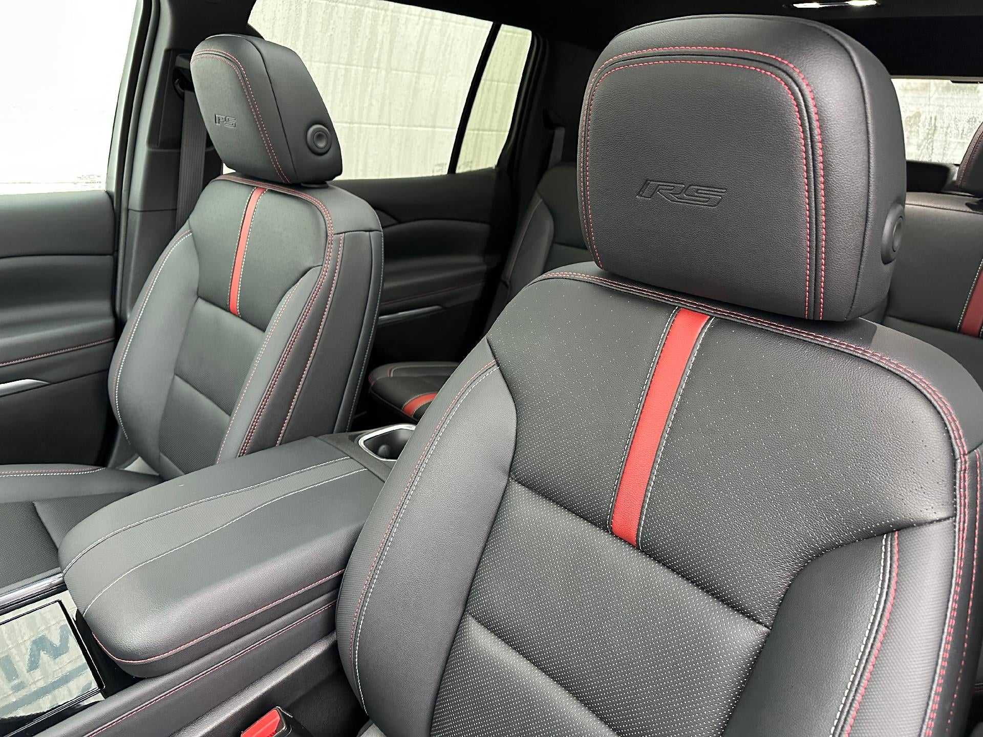 2024 Chevrolet Traverse AWD RS