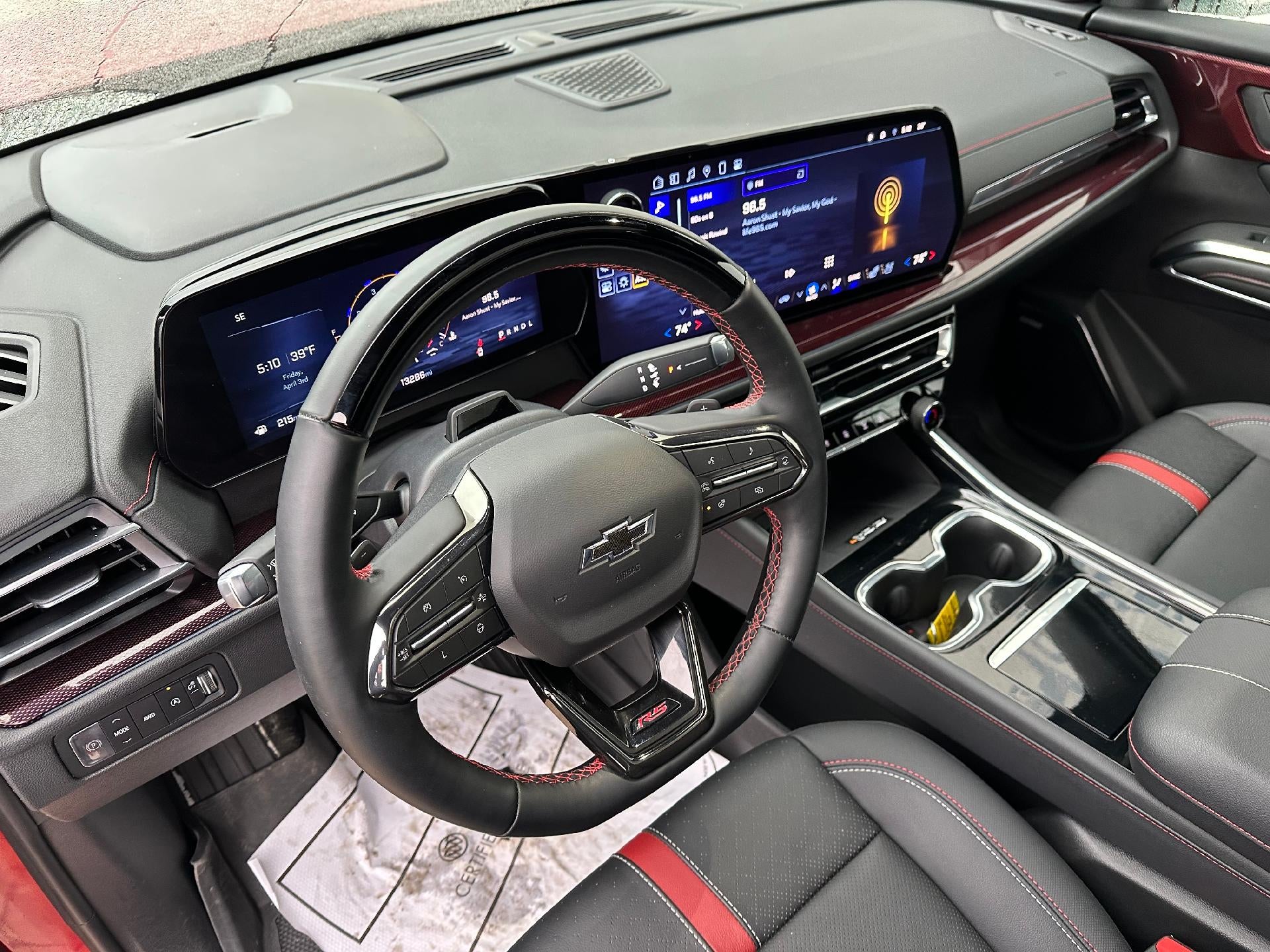 2024 Chevrolet Traverse AWD RS