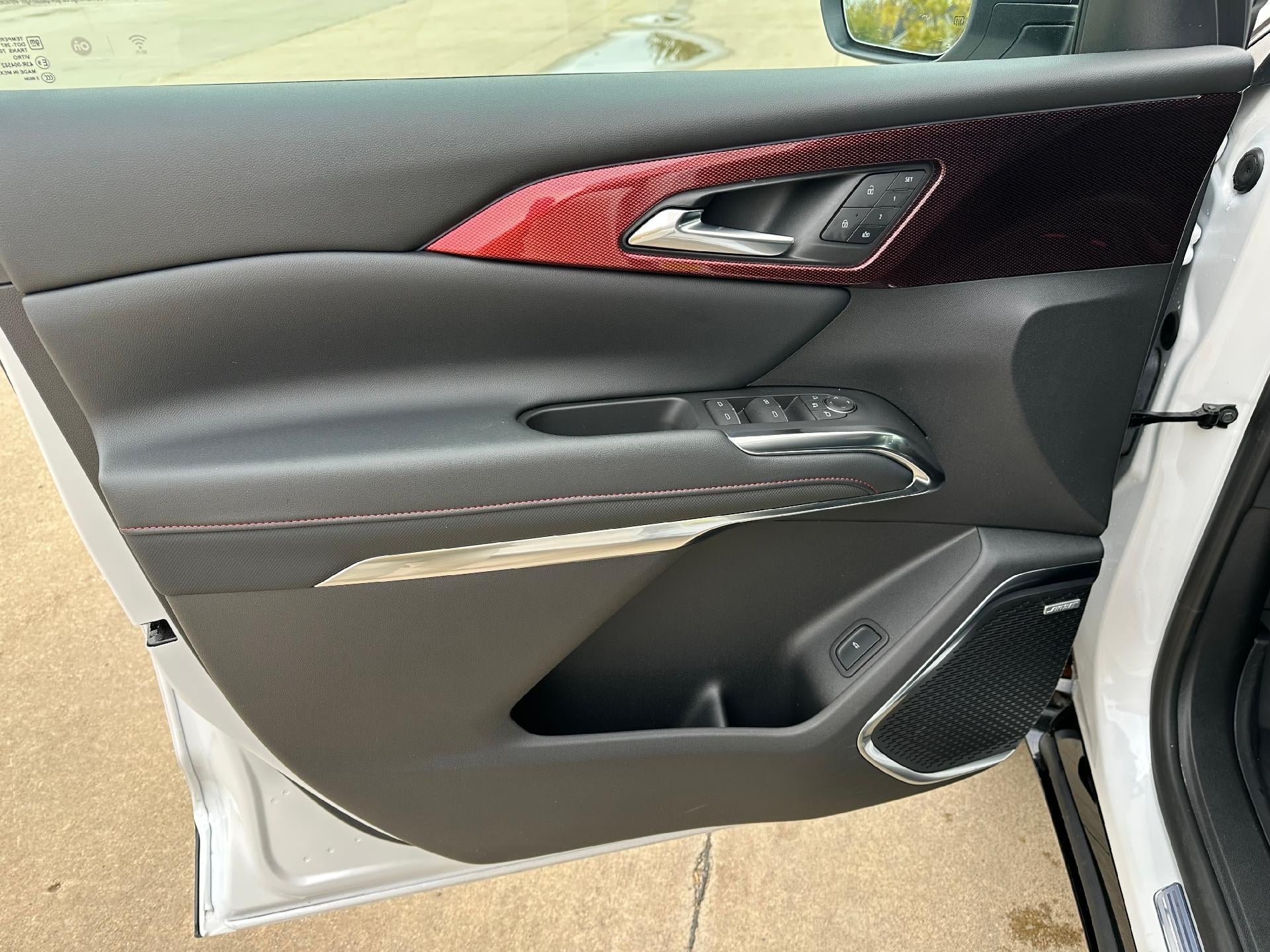 2025 Chevrolet Traverse AWD RS