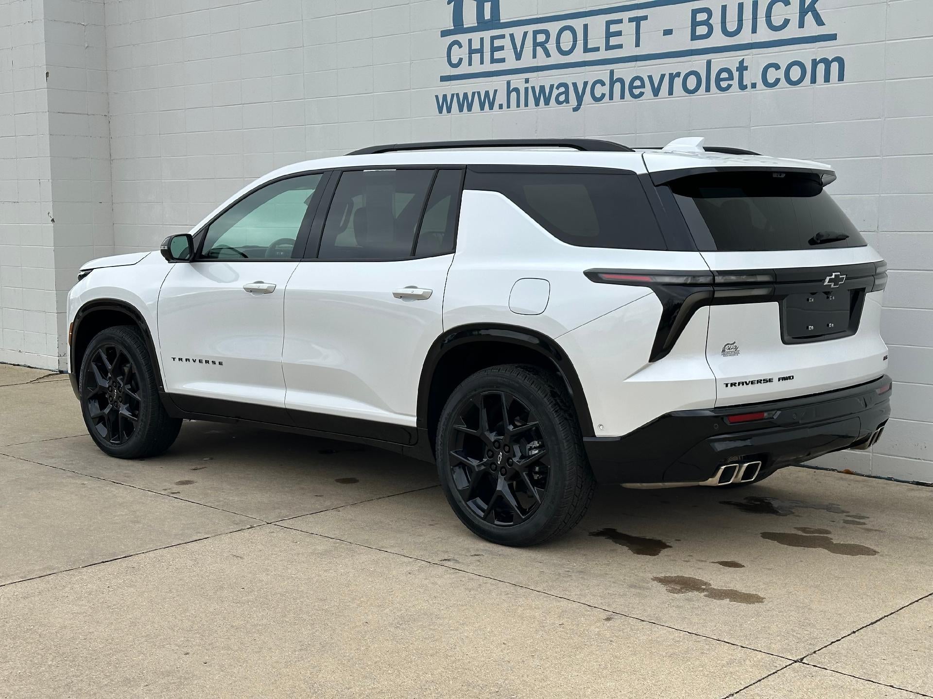 2025 Chevrolet Traverse AWD RS