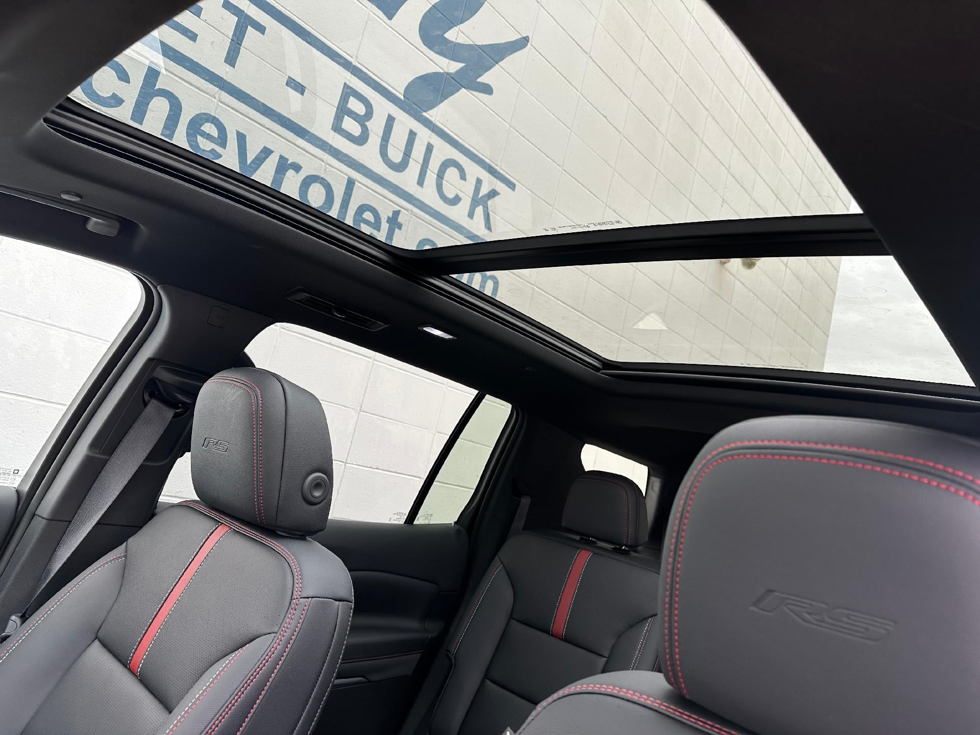 2025 Chevrolet Traverse AWD RS