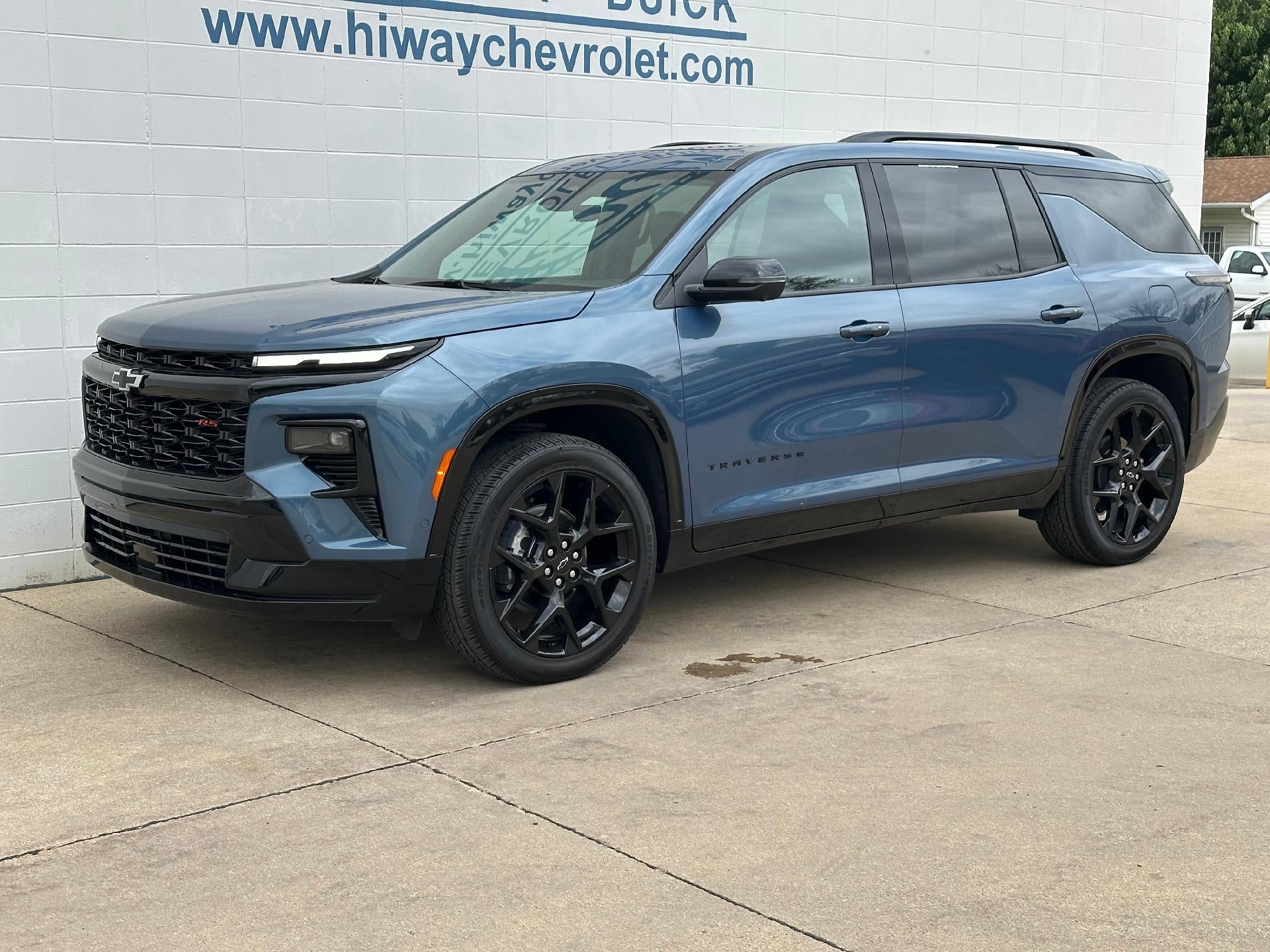 2025 Chevrolet Traverse AWD RS