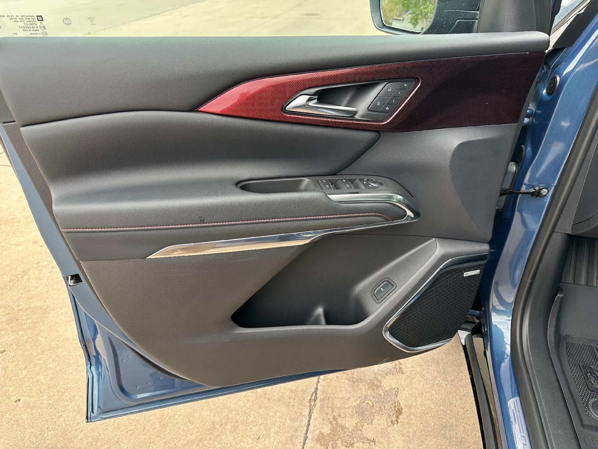 2025 Chevrolet Traverse AWD RS