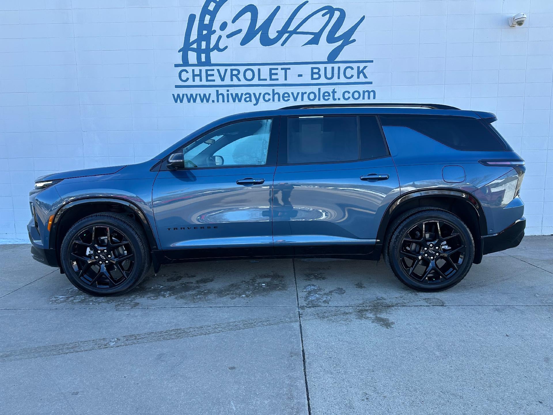 2025 Chevrolet Traverse AWD RS