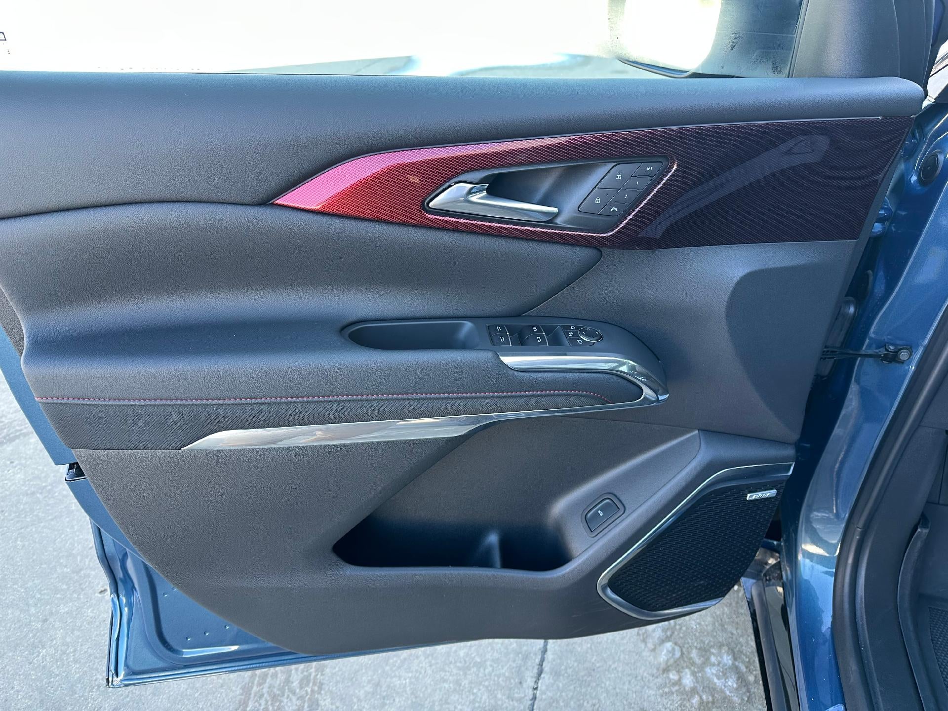 2025 Chevrolet Traverse AWD RS