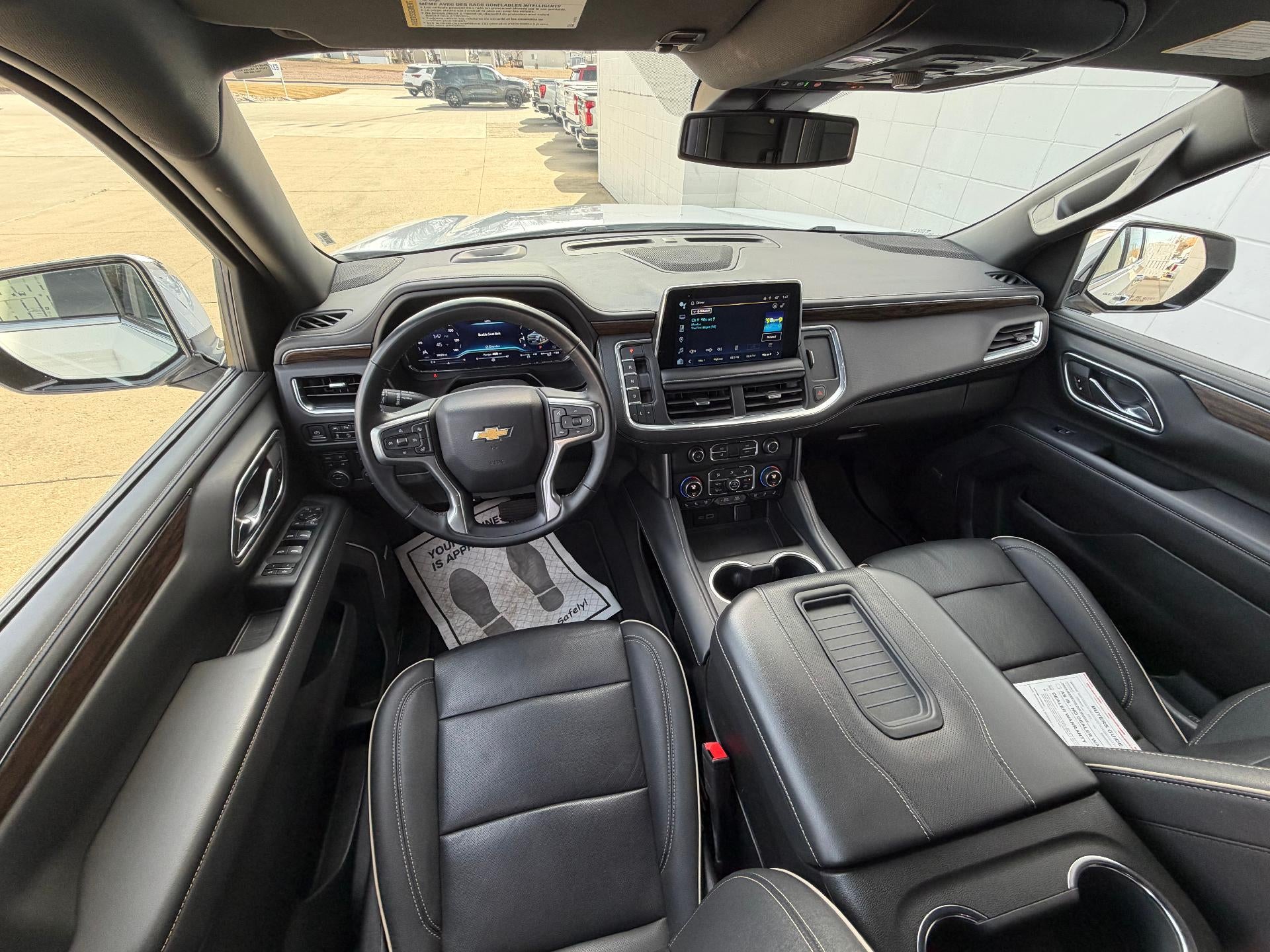 2023 Chevrolet Suburban Premier