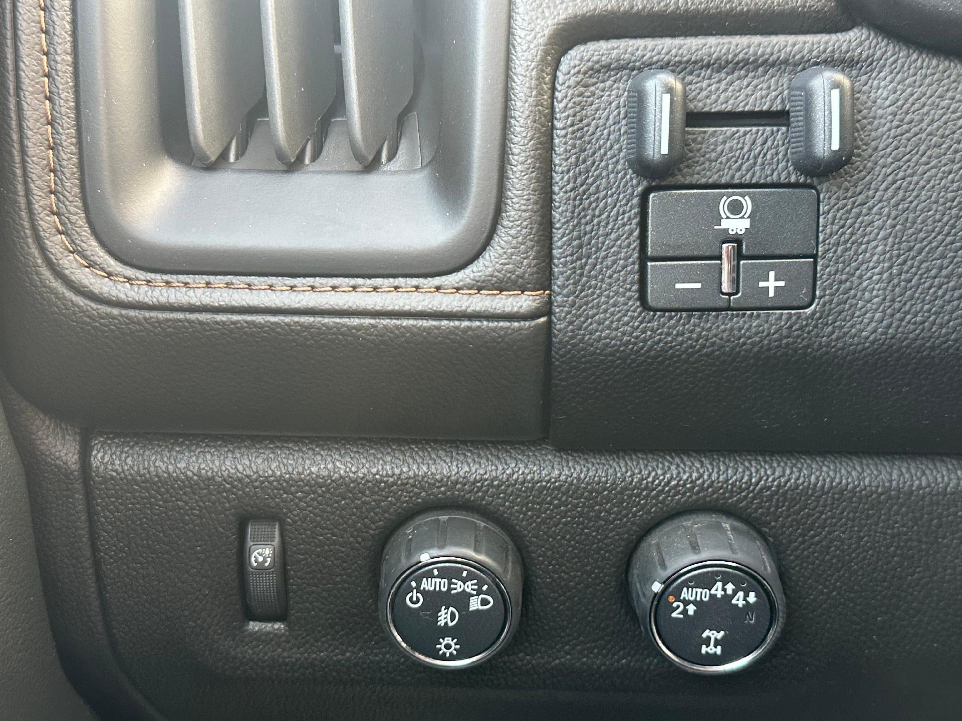 2022 GMC Canyon Base