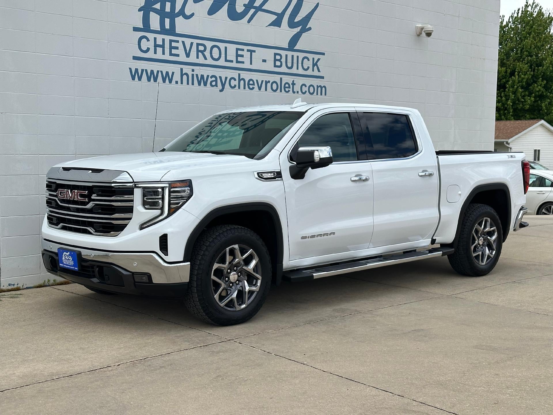 2025 GMC Sierra 1500 SLT