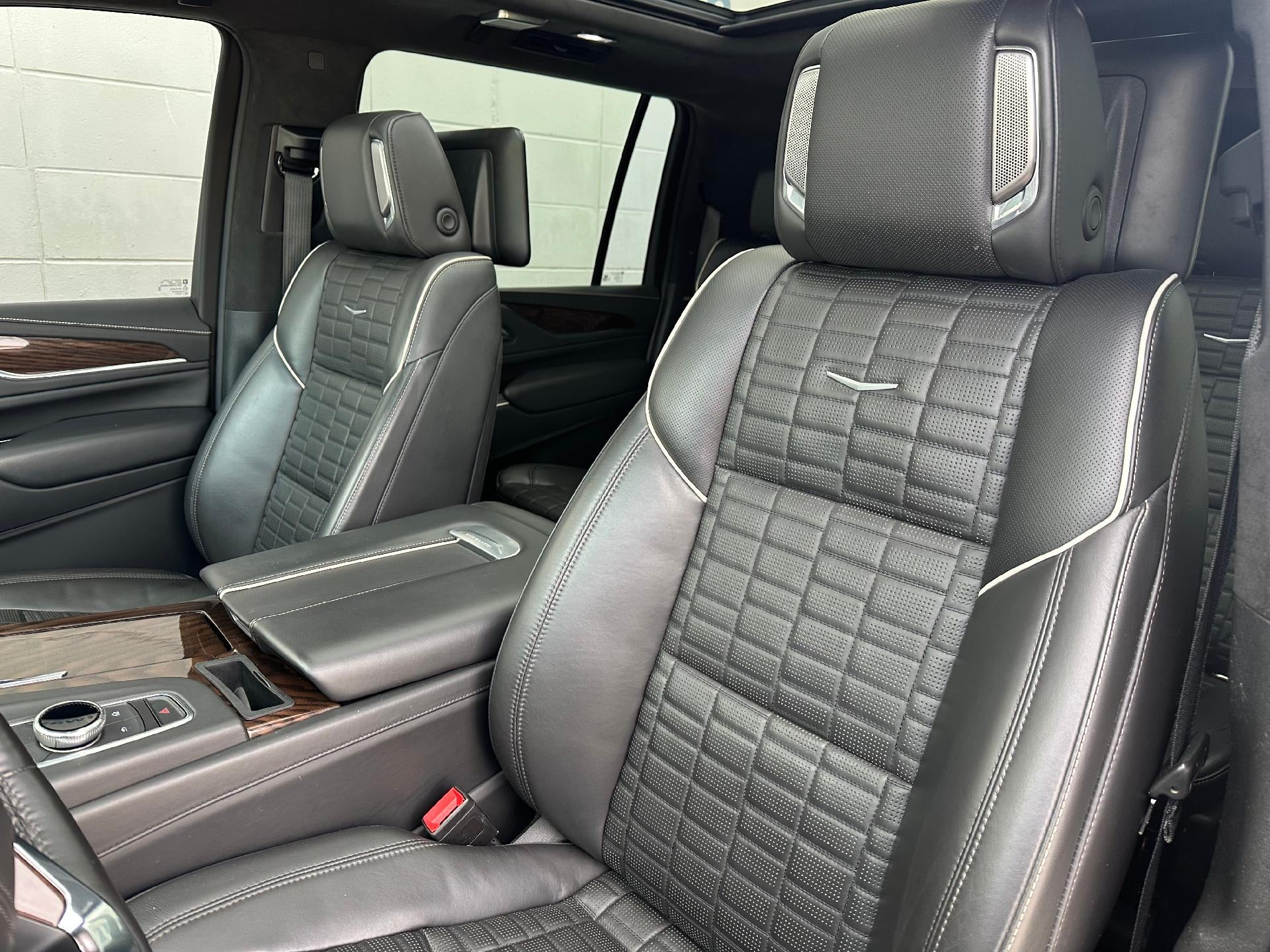 2022 Cadillac Escalade ESV Sport Platinum