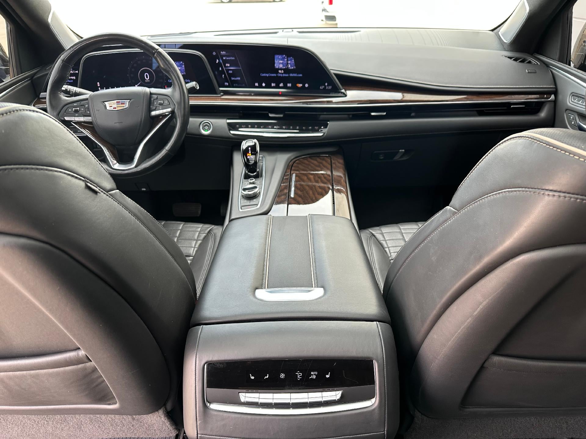 2022 Cadillac Escalade ESV Sport Platinum