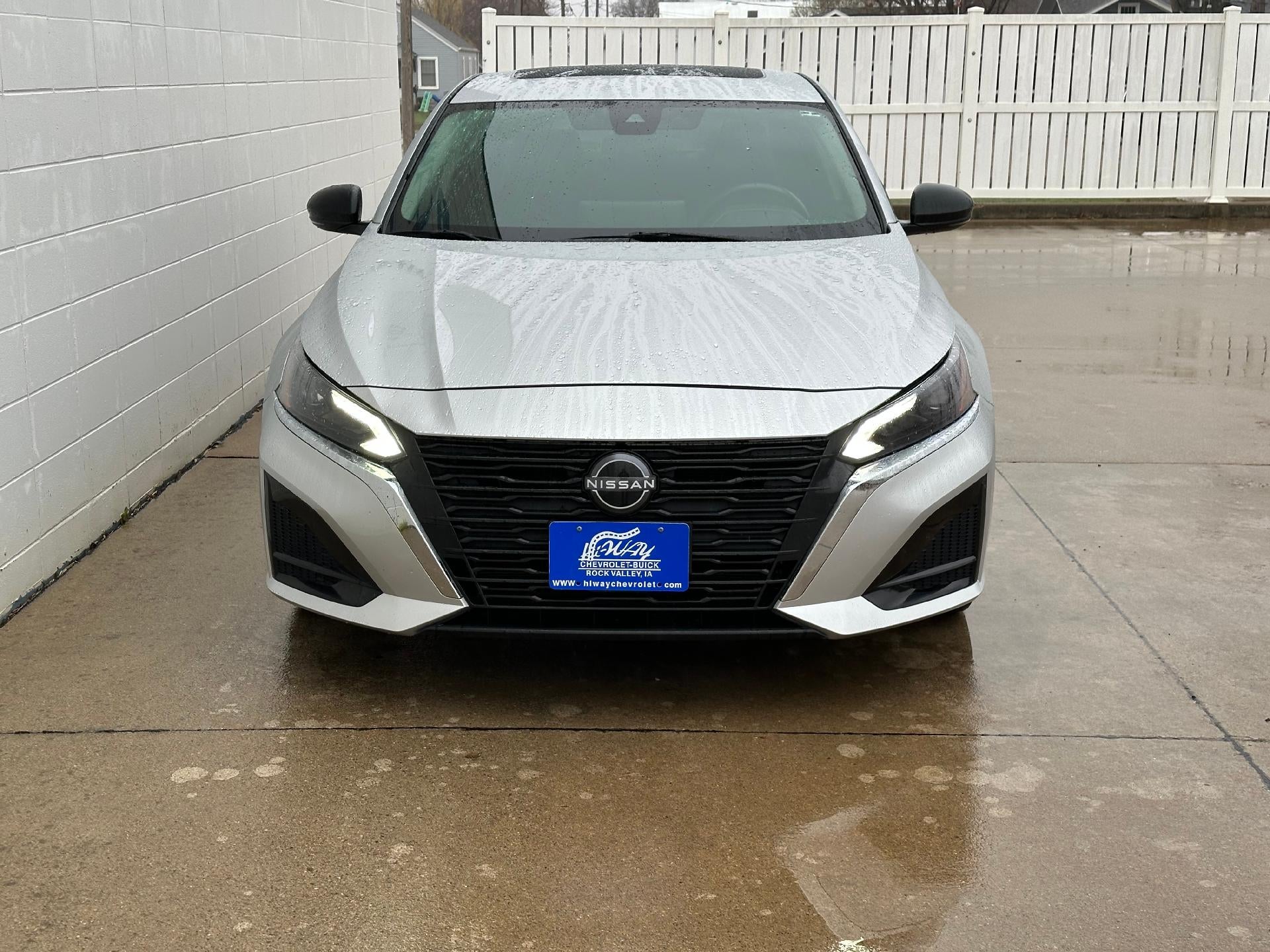 2023 Nissan Altima 2.5 SL