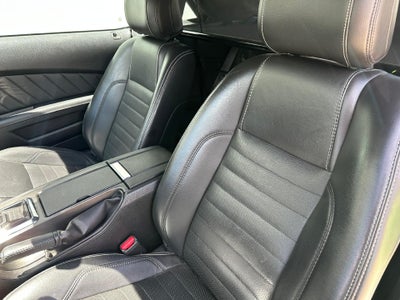 2013 Ford Mustang Base