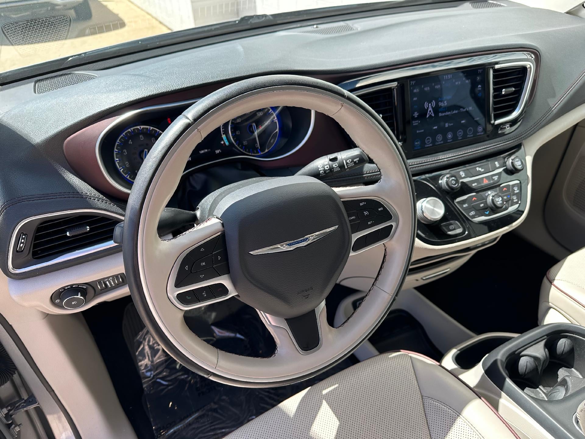 2020 Chrysler Pacifica Base