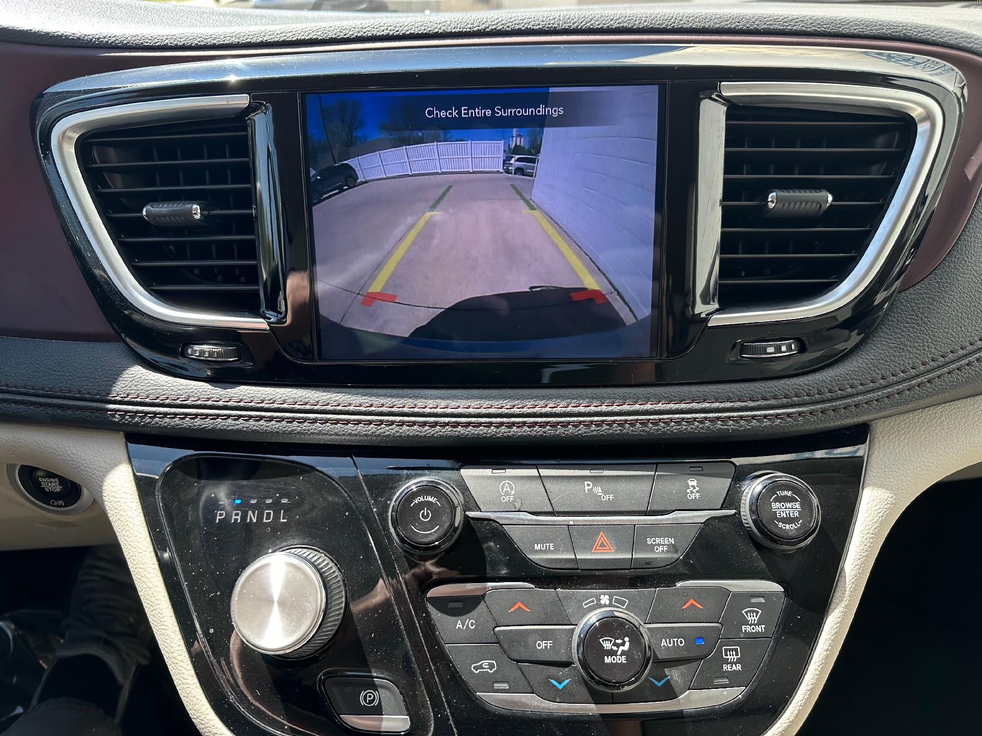 2020 Chrysler Pacifica Base