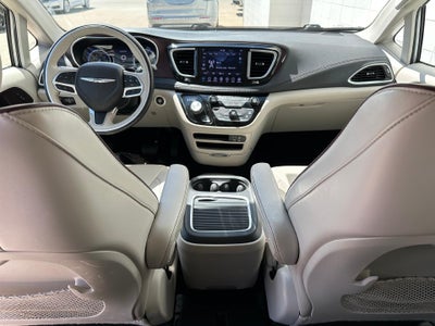 2020 Chrysler Pacifica Base