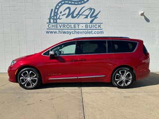 2026 Chrysler Pacifica Pinnacle
