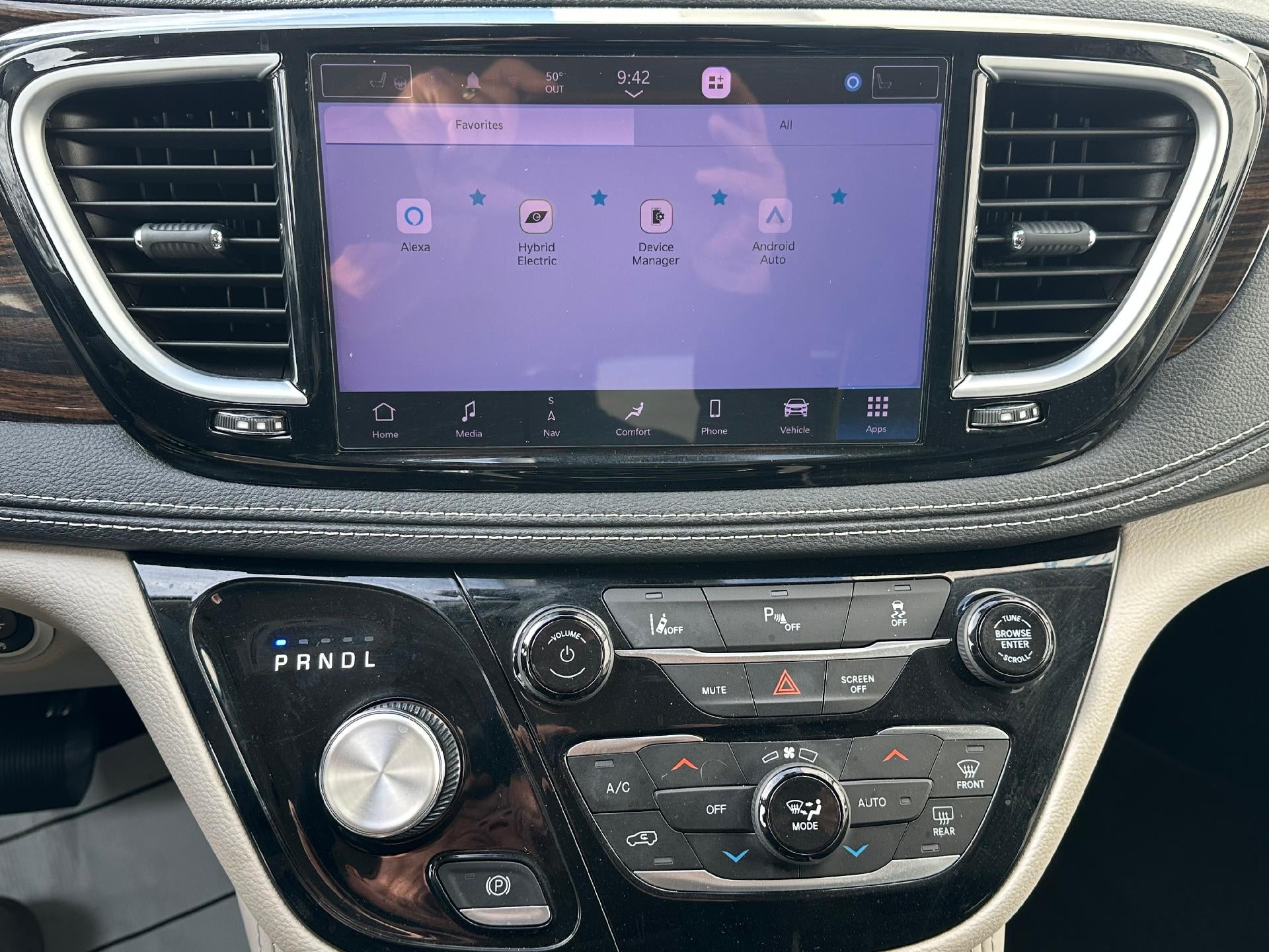 2023 Chrysler Pacifica Hybrid Limited