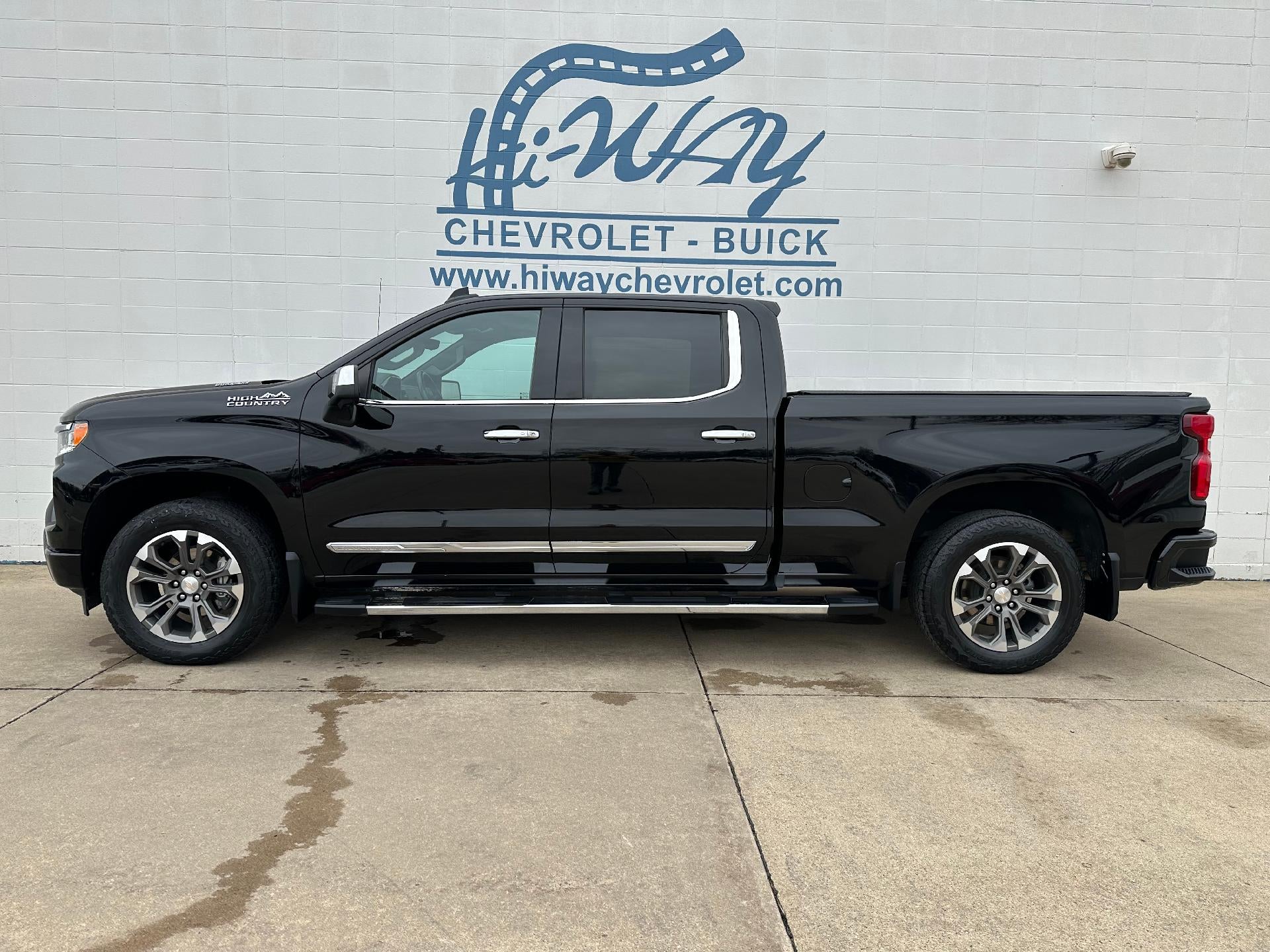 2023 Chevrolet Silverado 1500 High Country