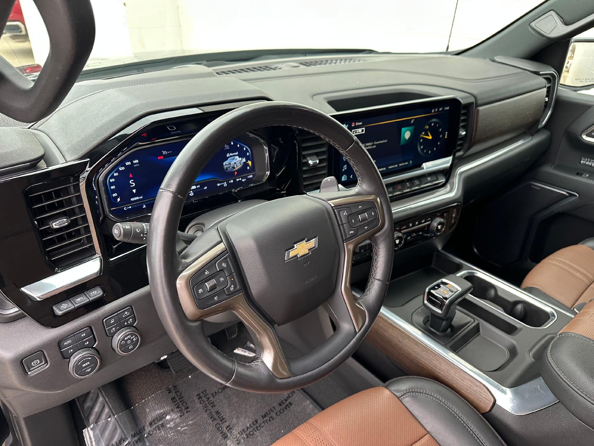 2023 Chevrolet Silverado 1500 High Country