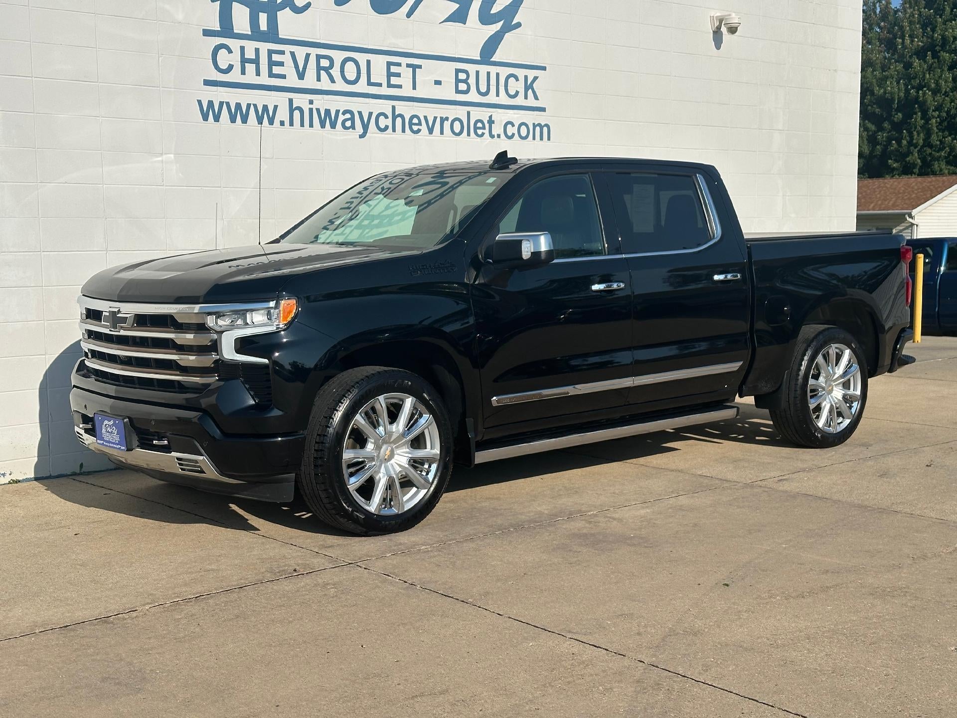 2022 Chevrolet Silverado 1500 High Country
