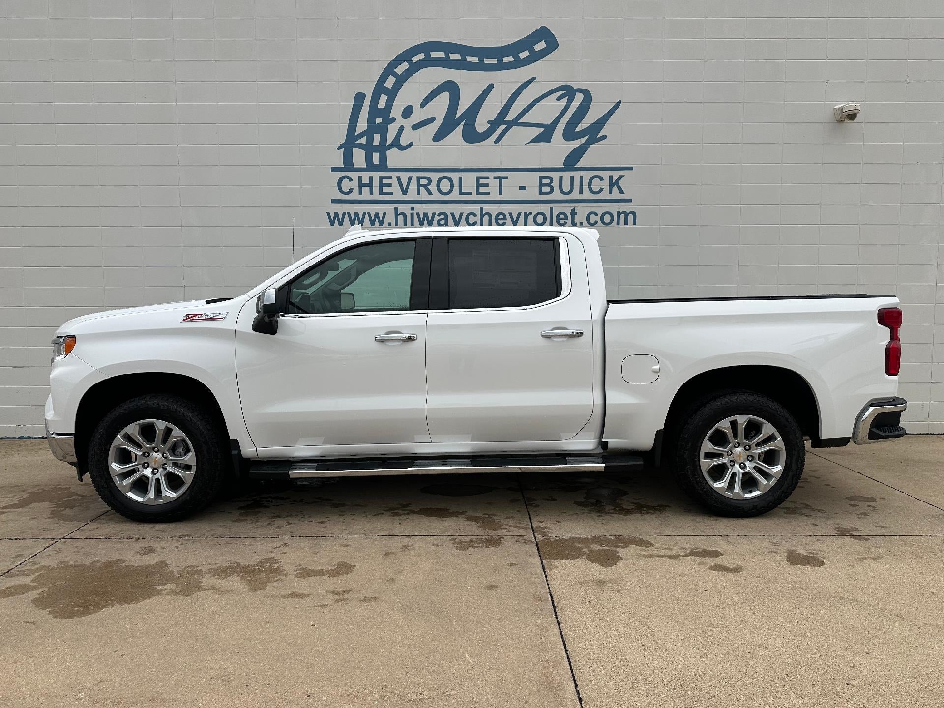 2025 Chevrolet Silverado 1500 LTZ