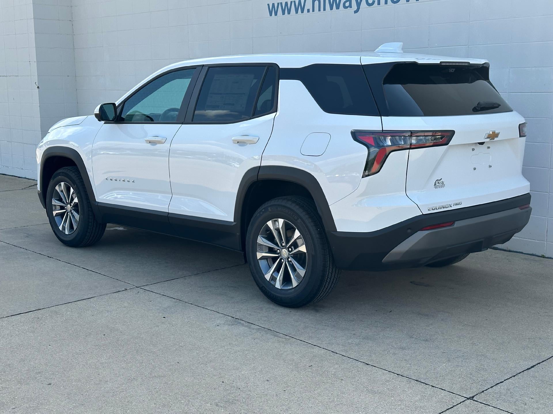 2026 Chevrolet Equinox AWD LT