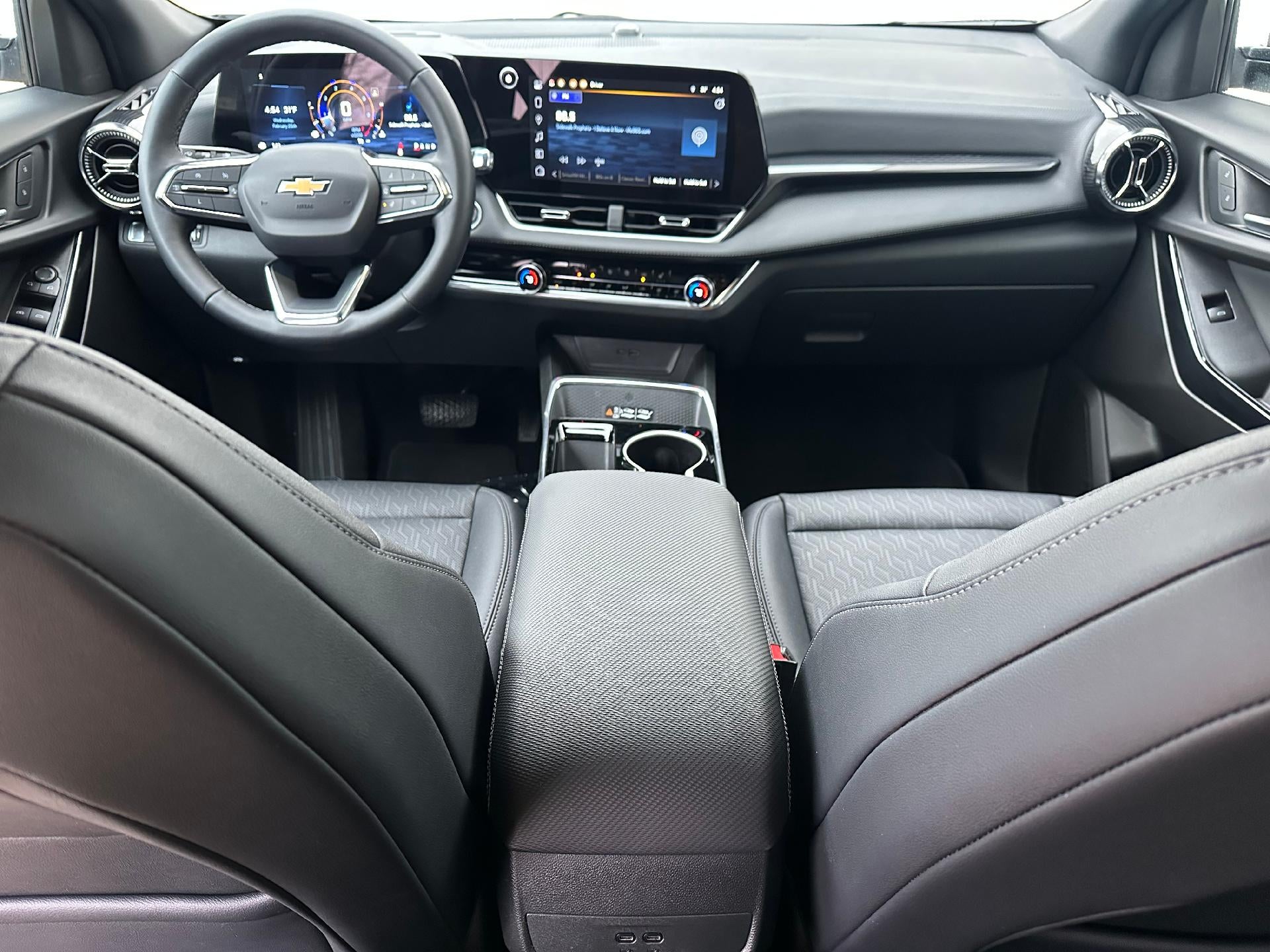 2025 Chevrolet Equinox AWD LT