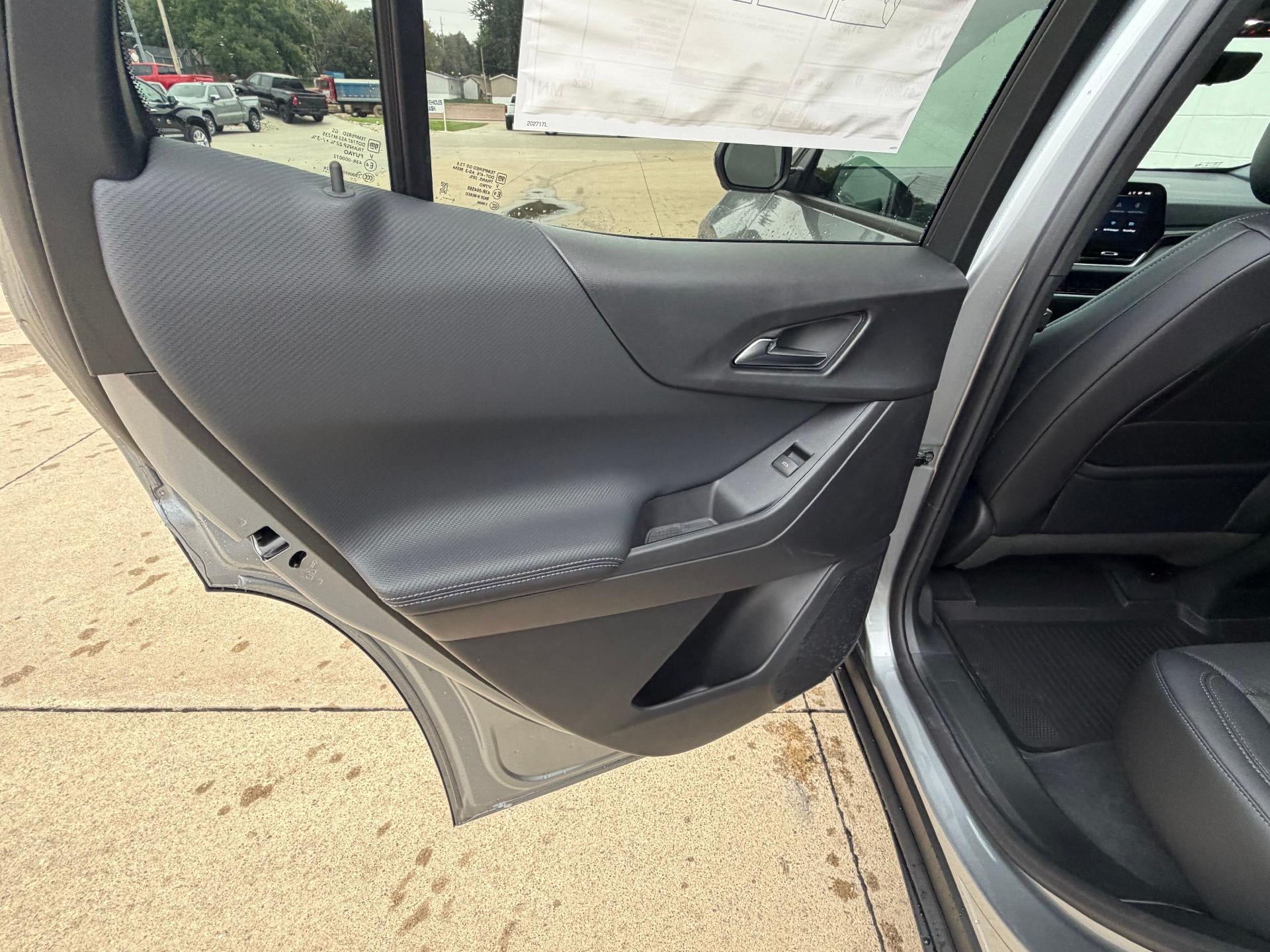 2027 Chevrolet Equinox AWD LT