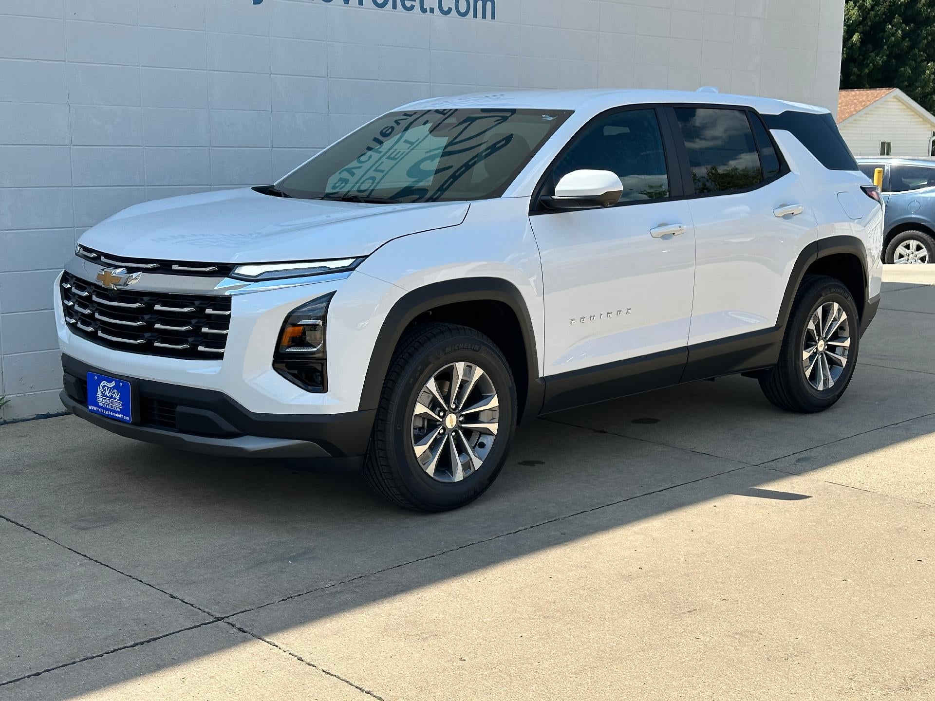 2027 Chevrolet Equinox AWD LT