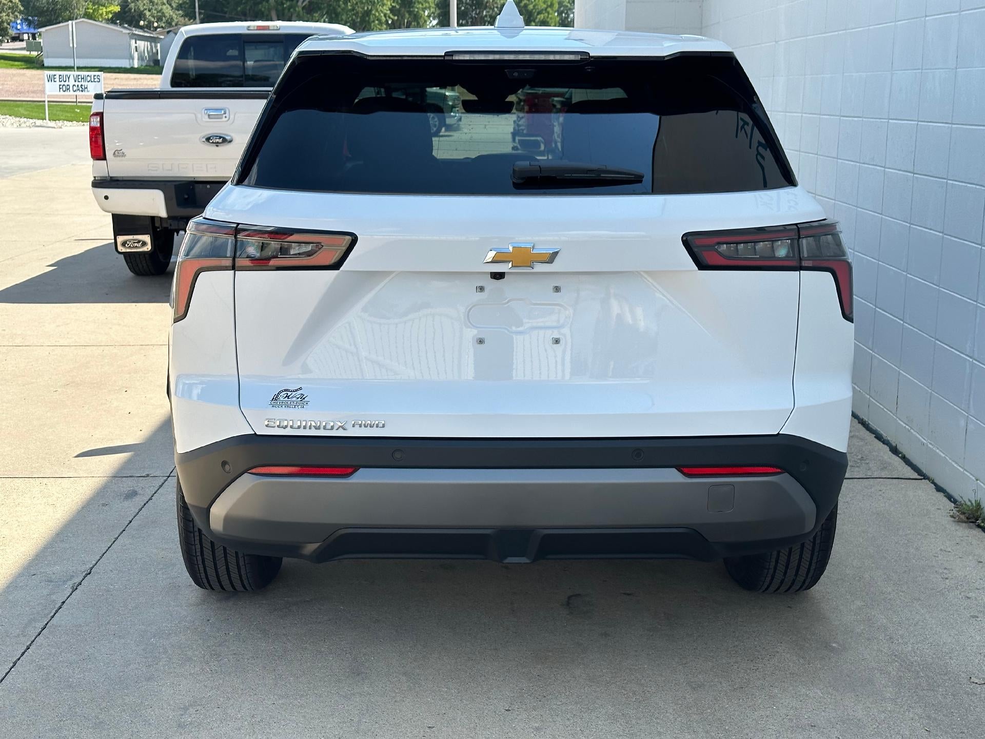 2027 Chevrolet Equinox AWD LT