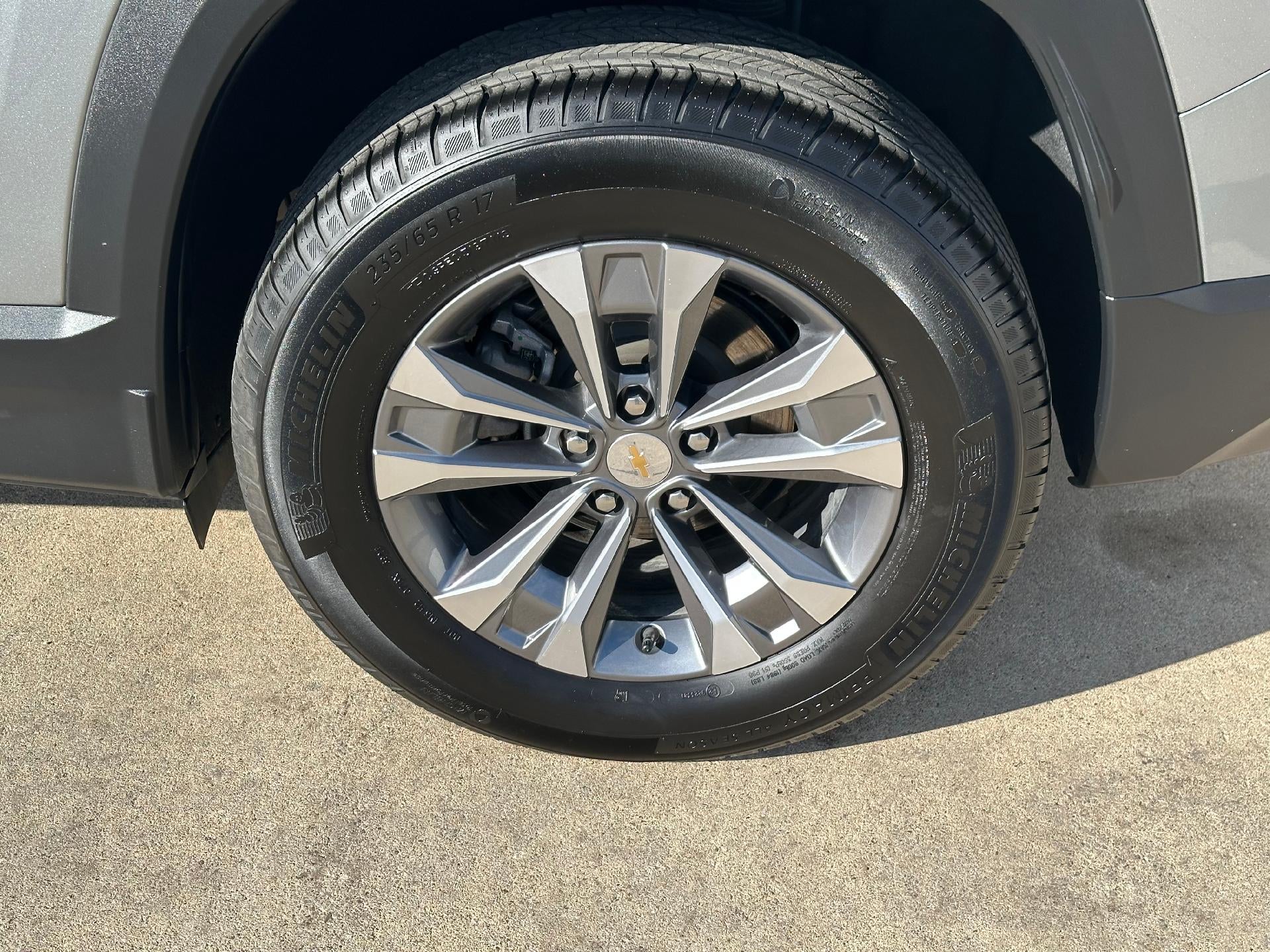 2025 Chevrolet Equinox AWD LT