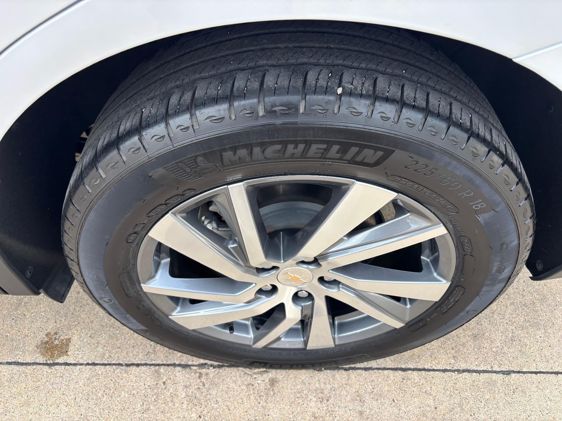 2023 Chevrolet Equinox Premier