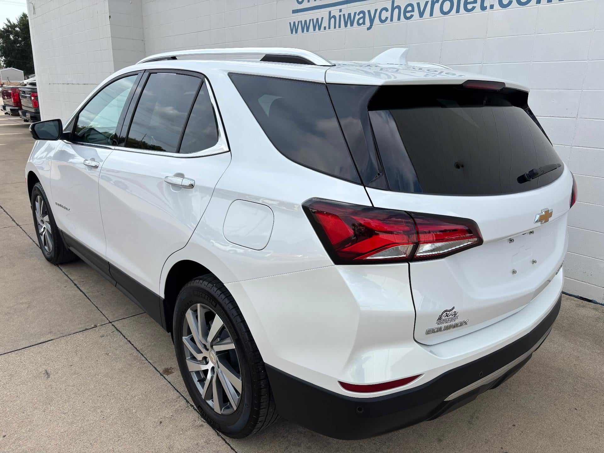 2023 Chevrolet Equinox Premier