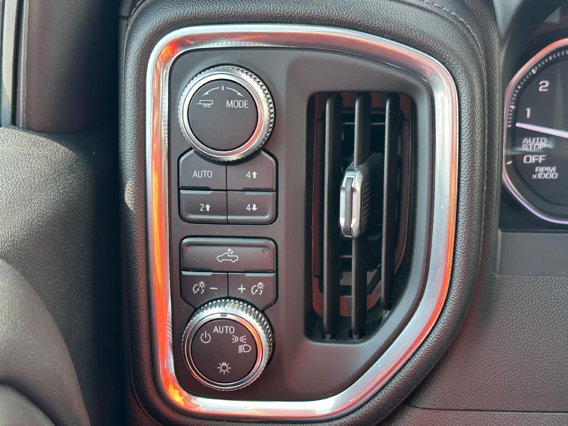 2020 GMC Sierra 1500 SLE