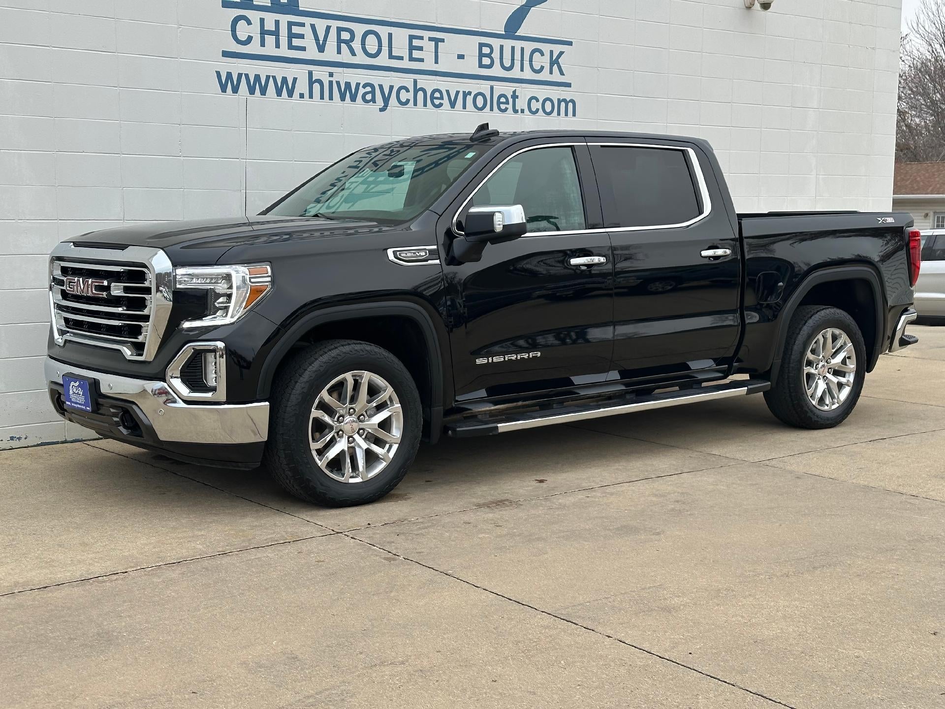 2021 GMC Sierra 1500 SLT