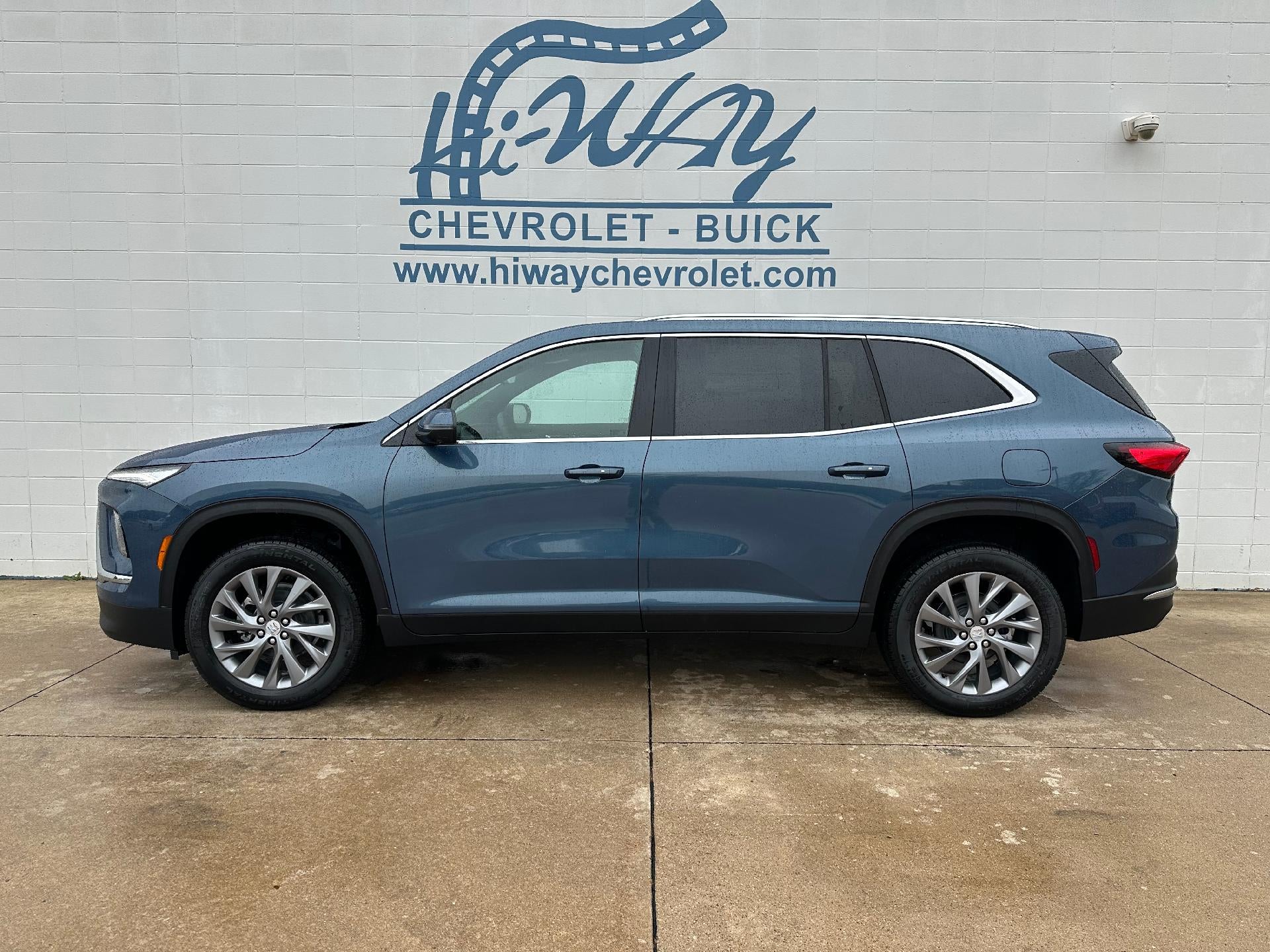 2026 Buick Enclave Preferred AWD's photo