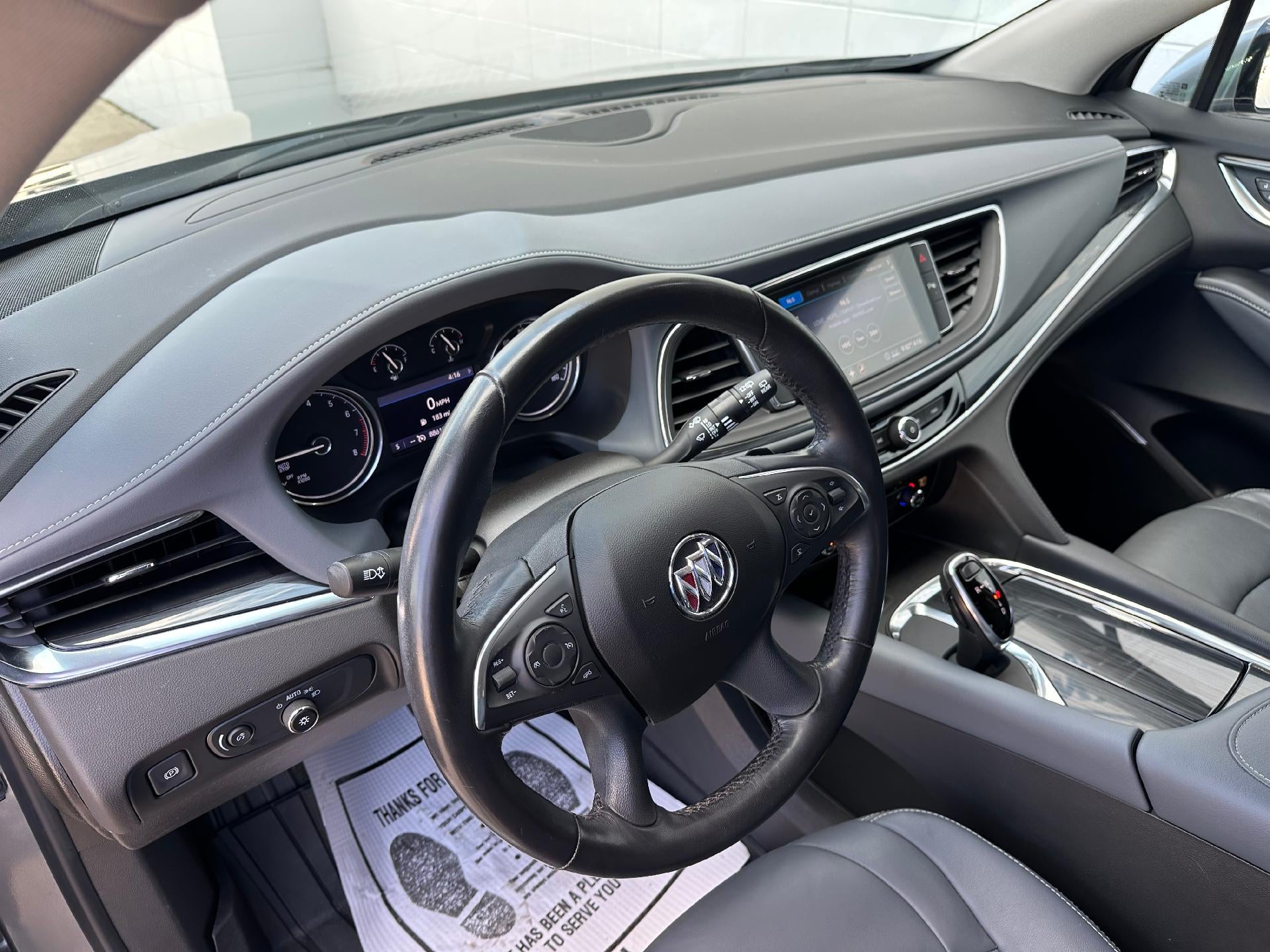 2021 Buick Enclave Essence