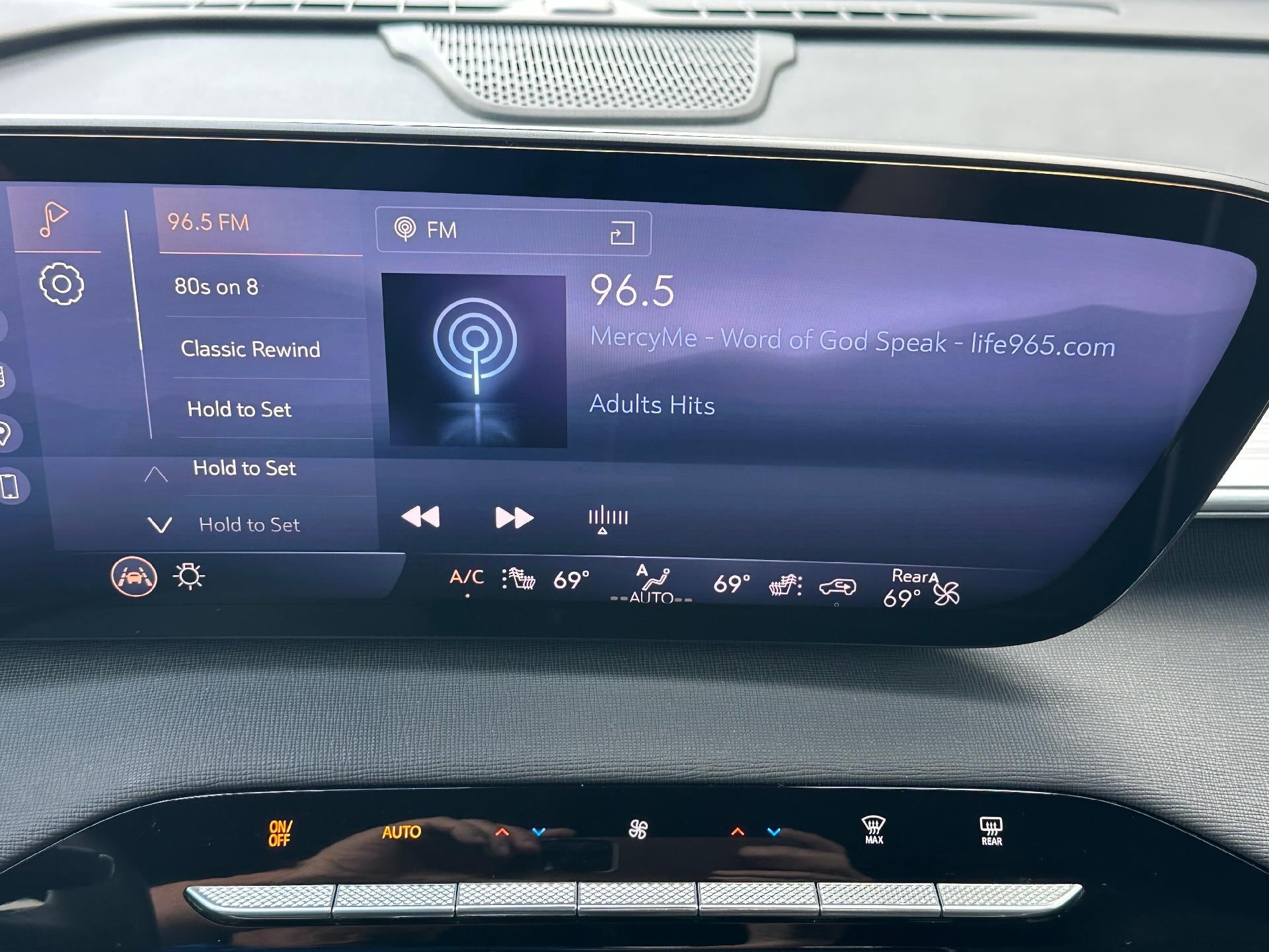 2025 Buick Enclave Preferred