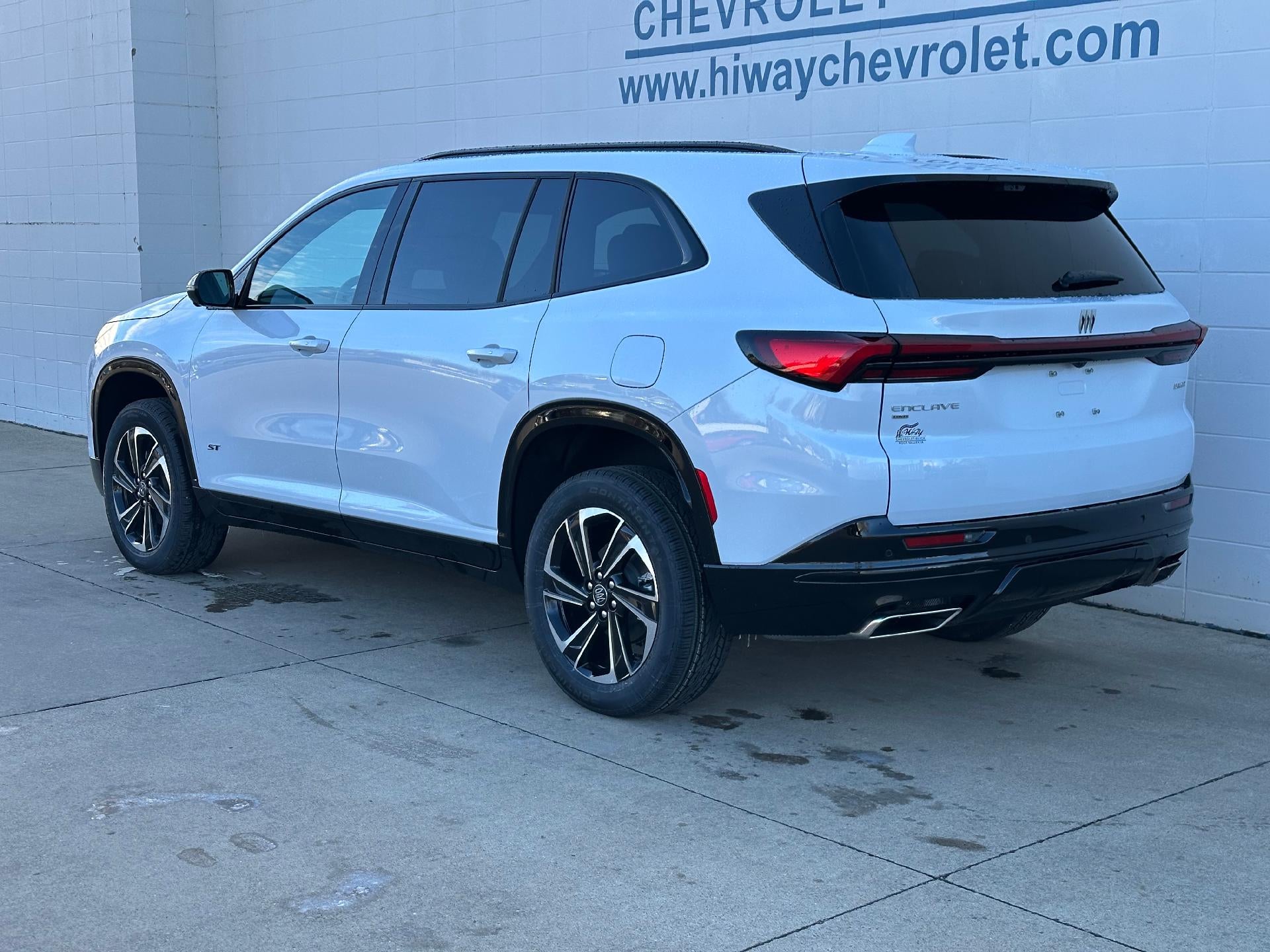 2026 Buick Enclave Sport Touring