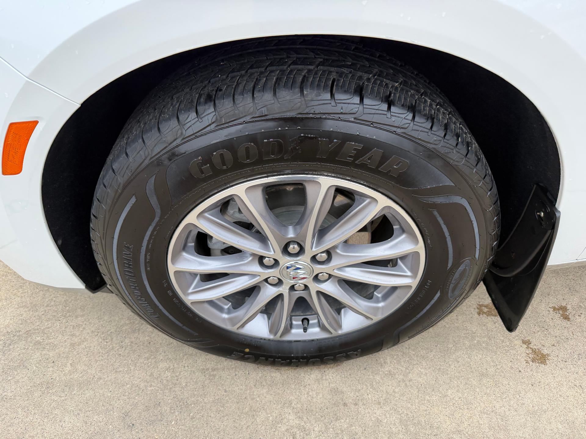 2023 Buick Enclave Premium